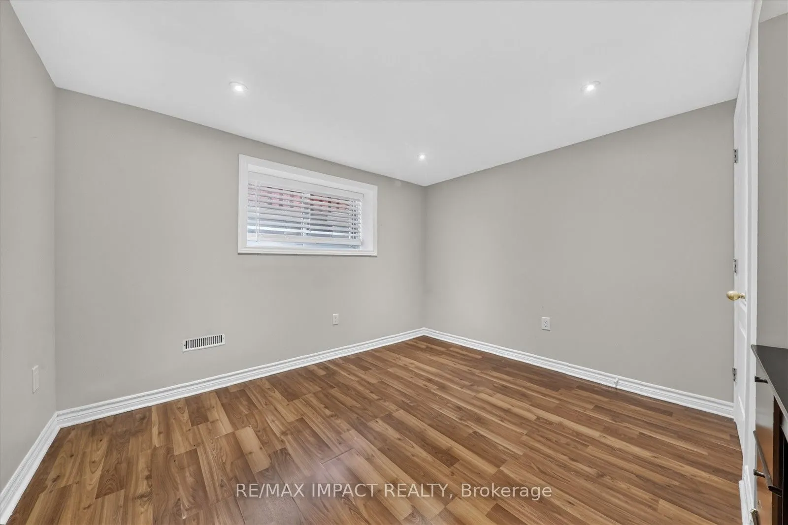 130 Baycliffe Drive #Basement