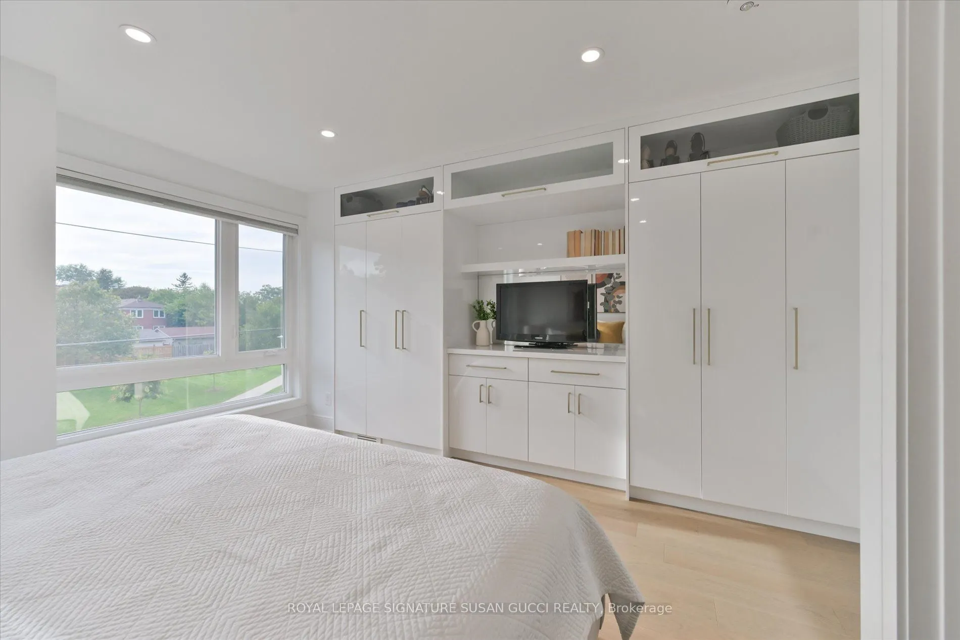 7A Everett Crescent