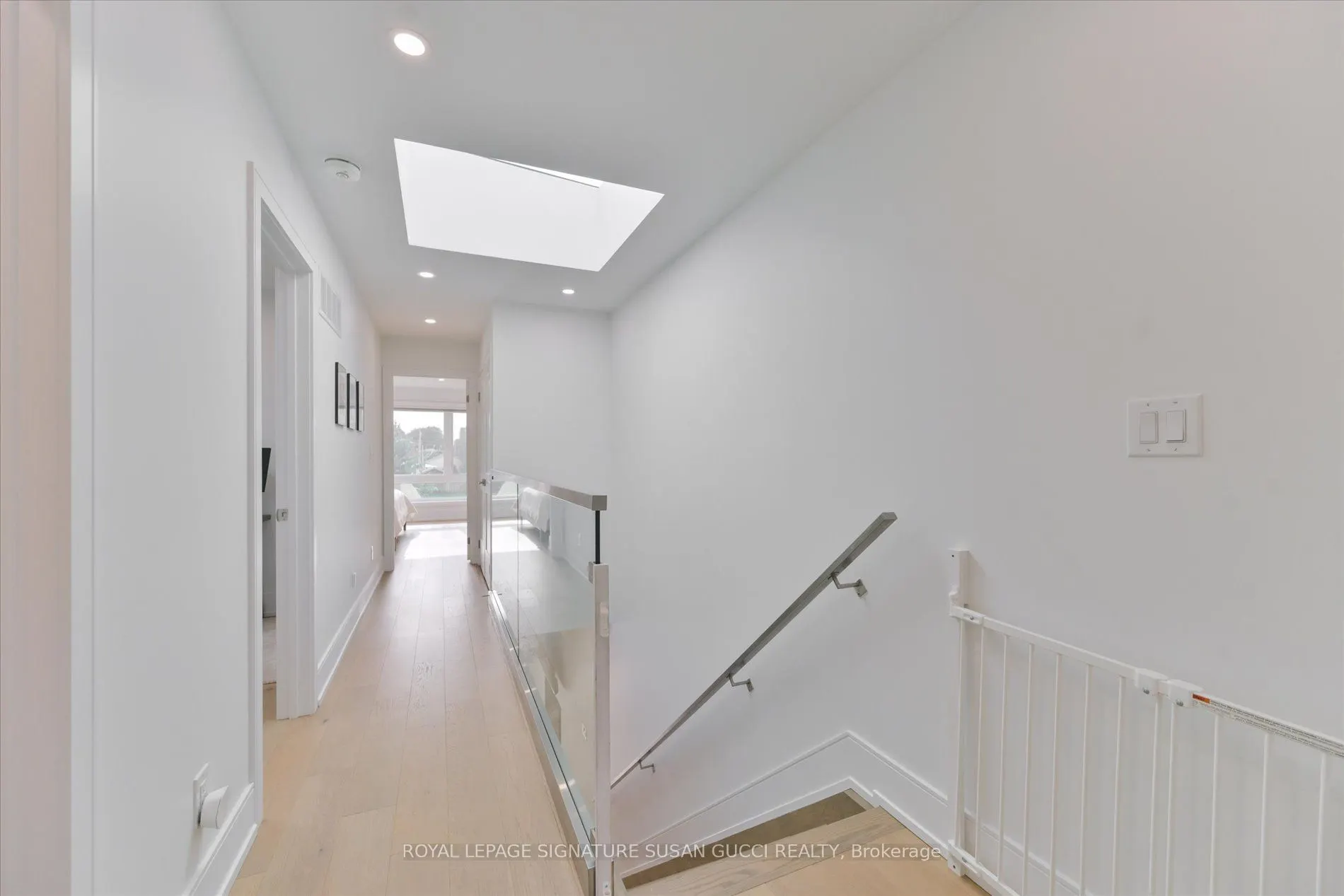 7A Everett Crescent