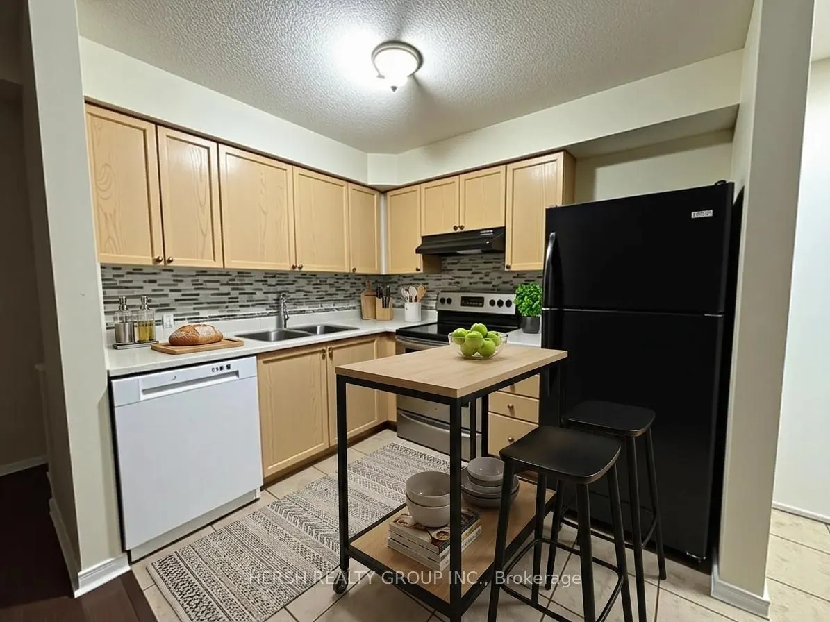 684 Warden Avenue #120