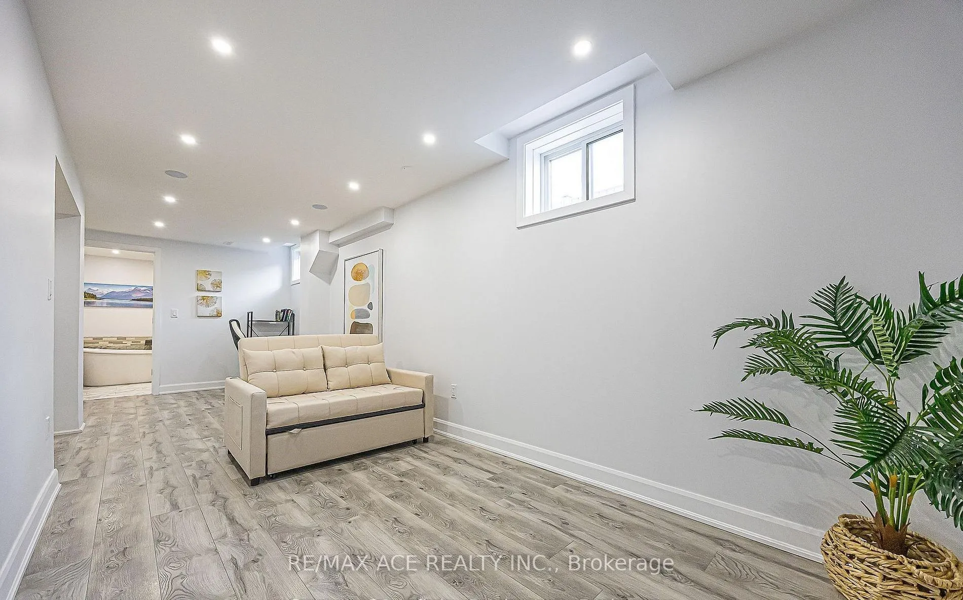867 Renaissance Drive #Bsmt