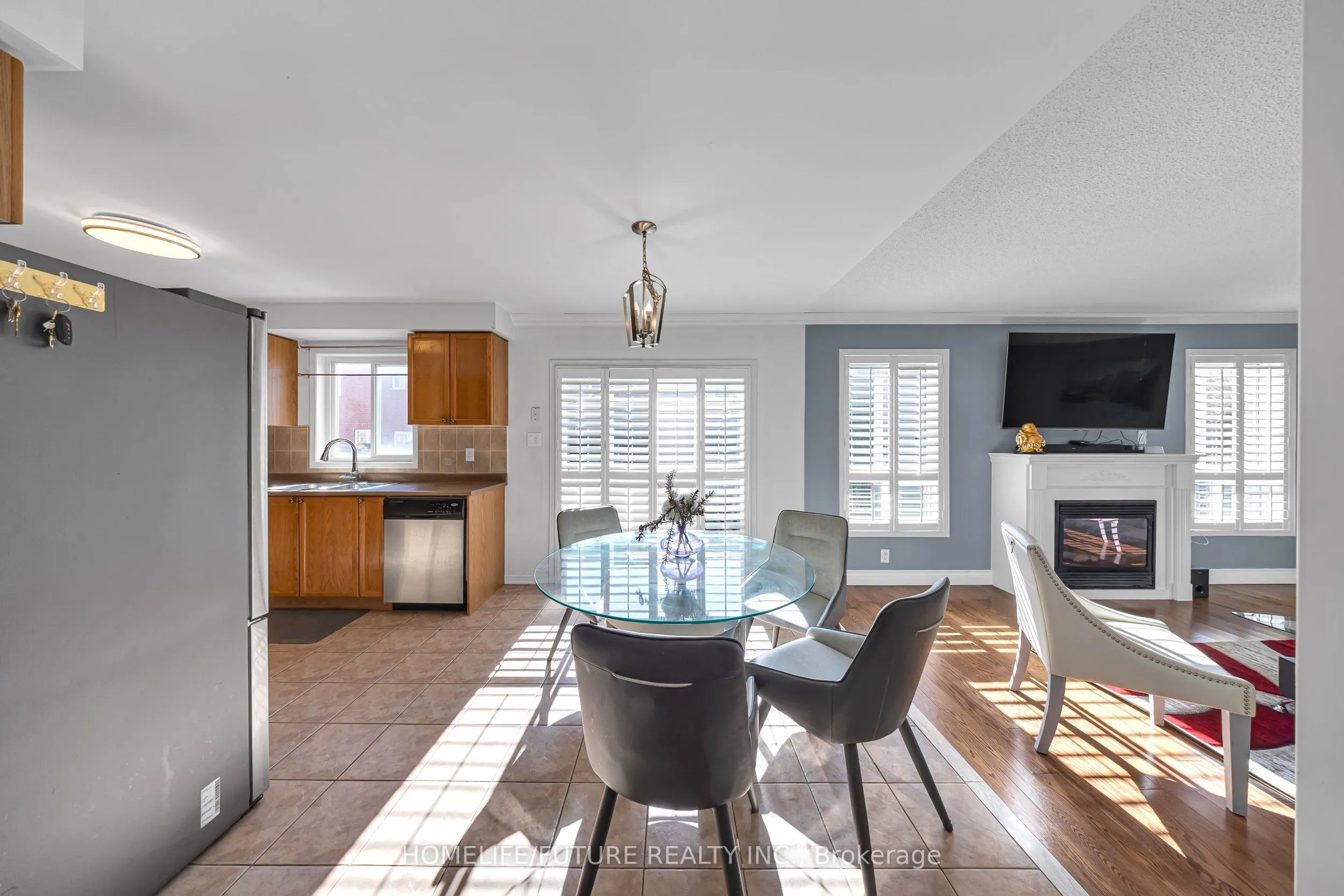 17 Grainger Crescent