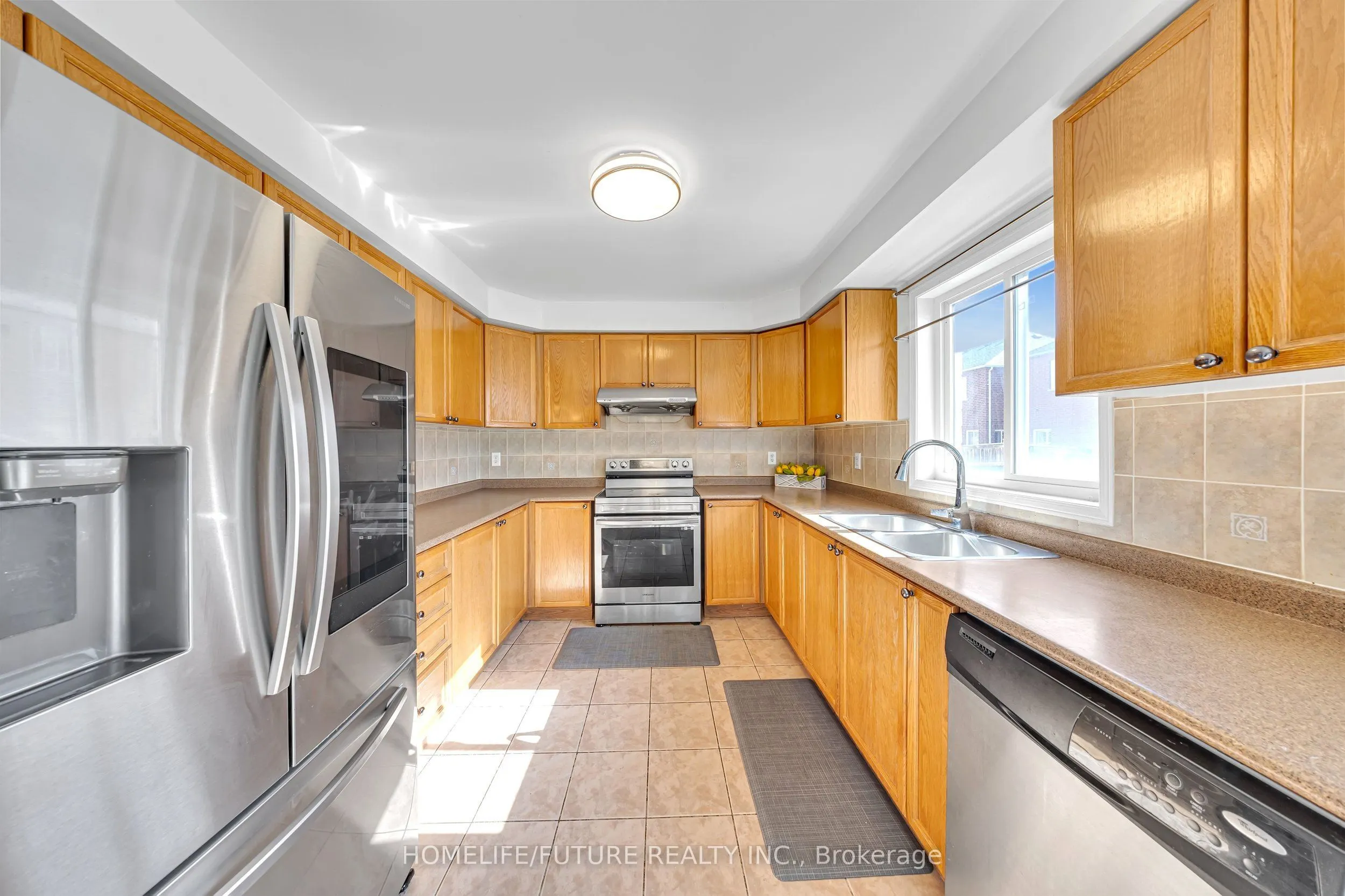 17 Grainger Crescent