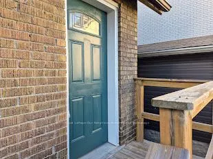 11 Colborne Street W #Main