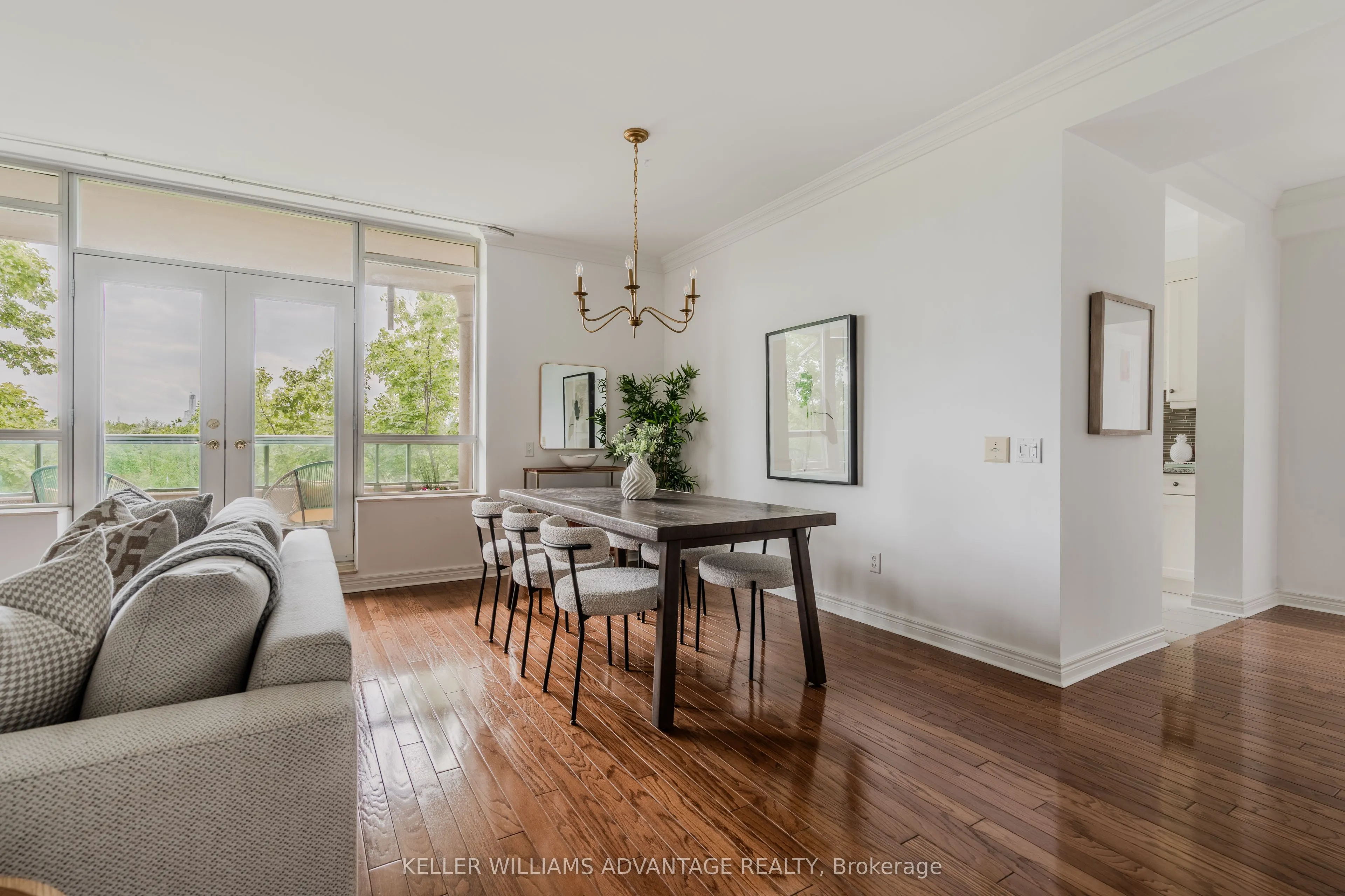 9 Boardwalk Drive #321