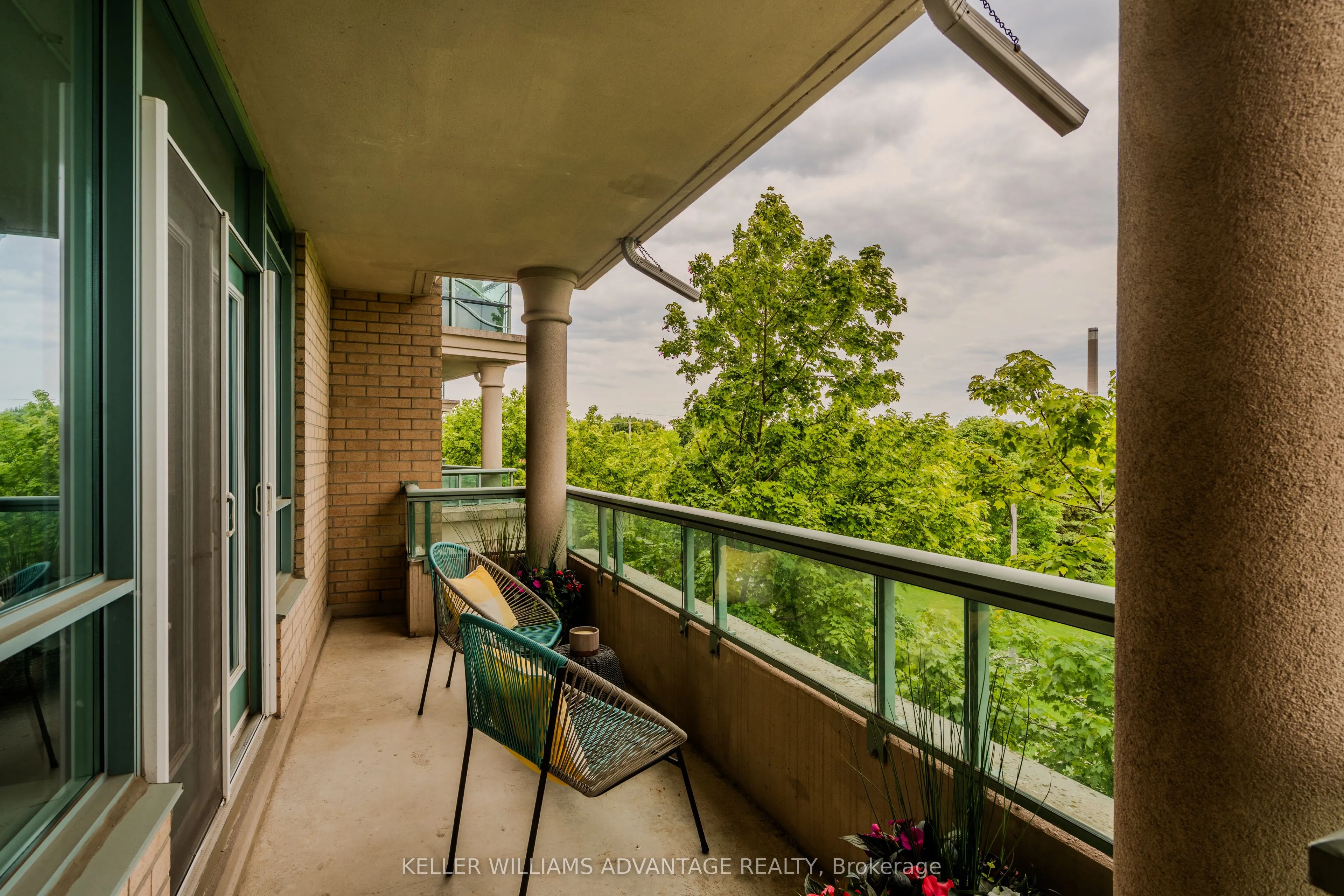 9 Boardwalk Drive #321
