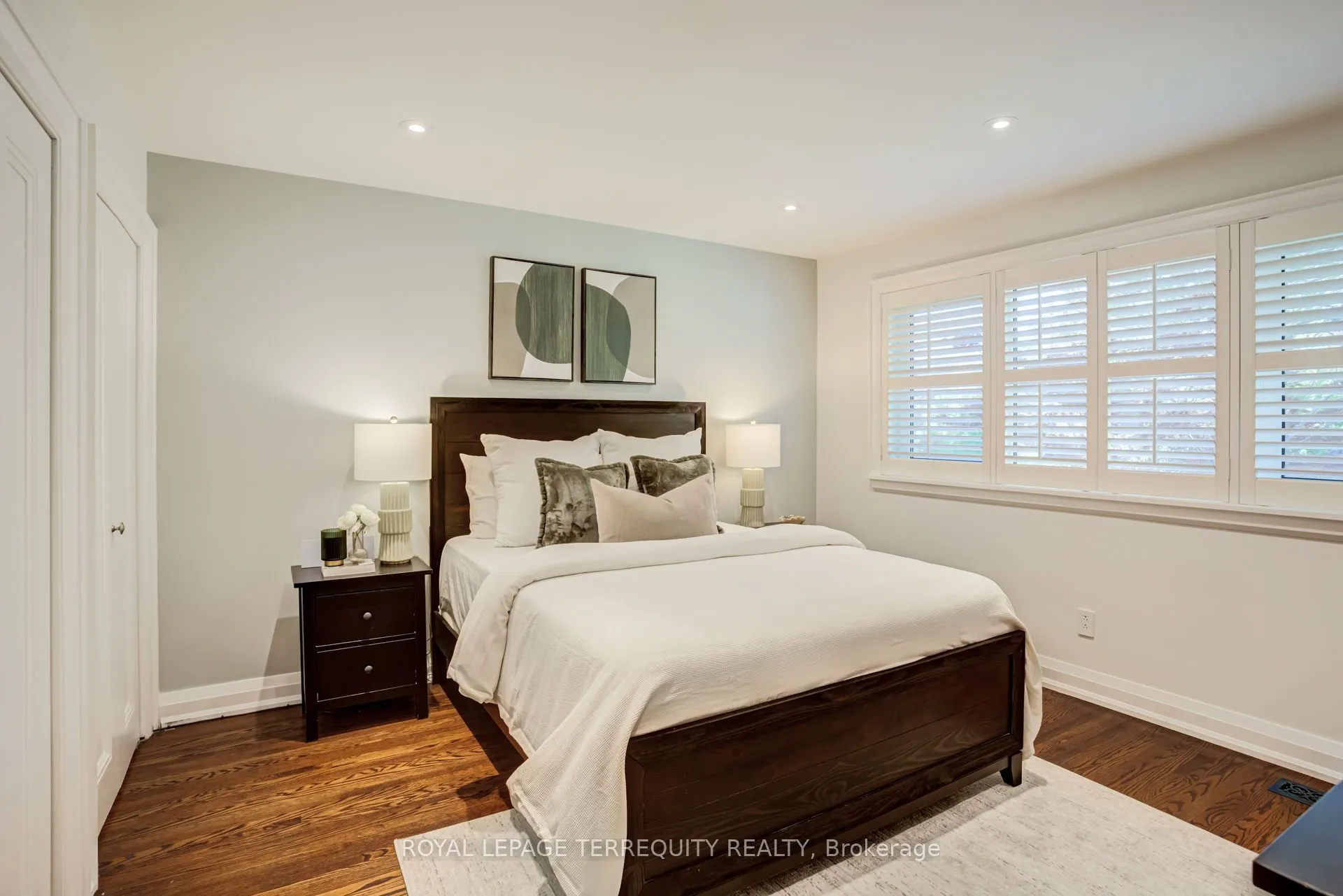 258 Guildwood Parkway
