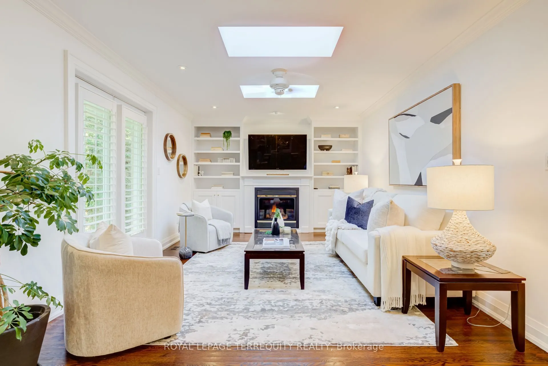 258 Guildwood Parkway