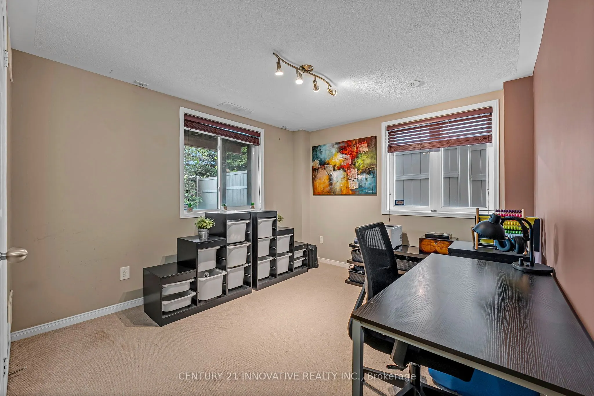 99 John Bell Crescent