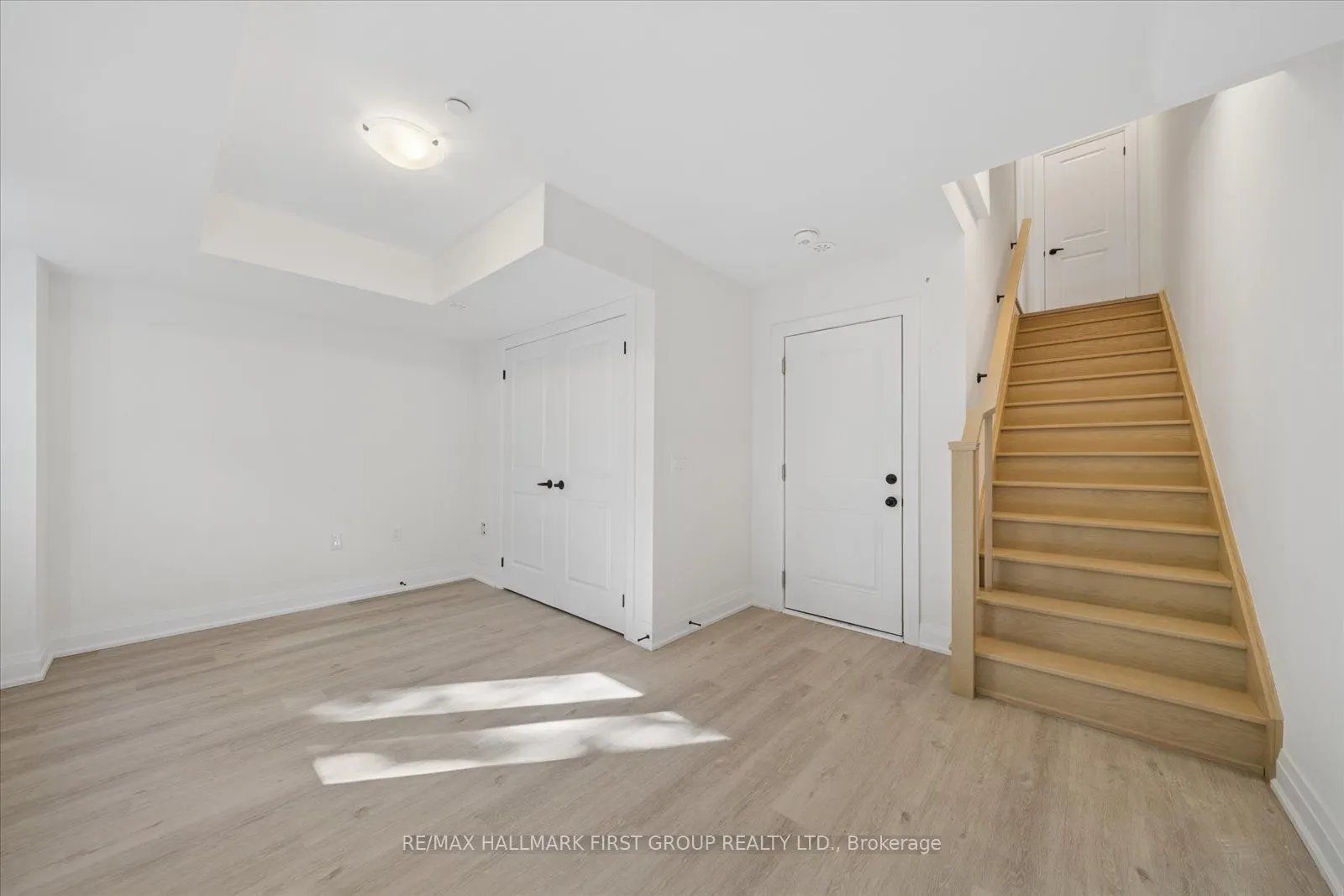 39 Marret Lane