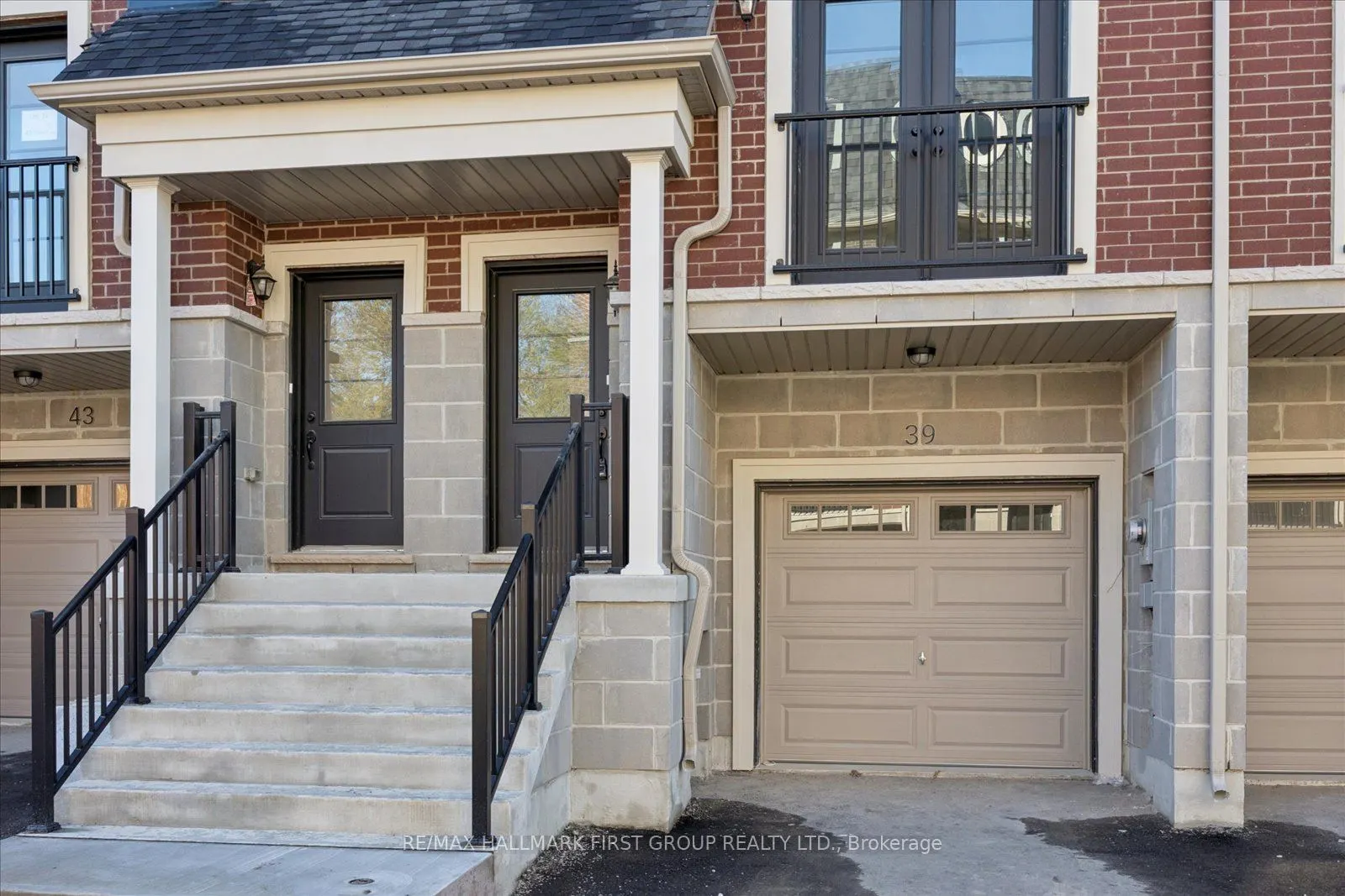 39 Marret Lane