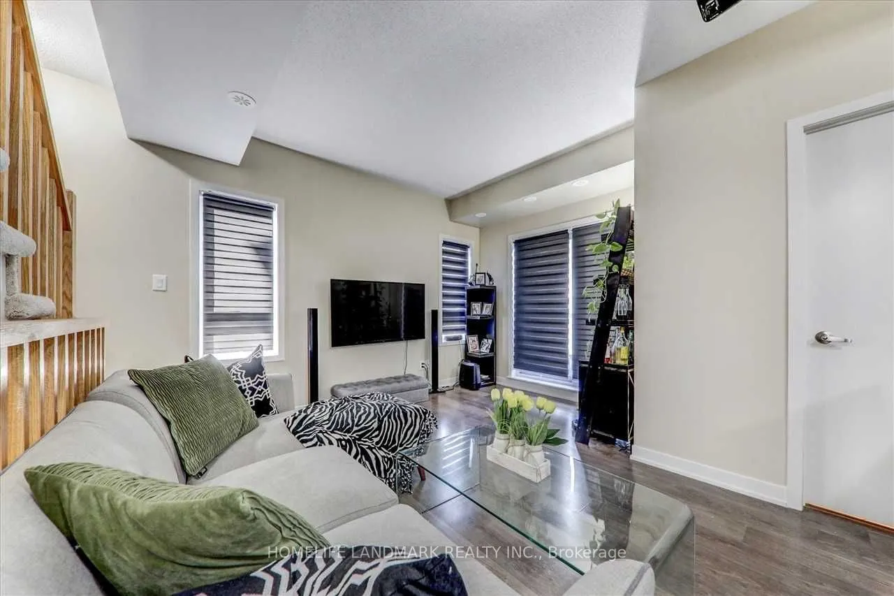 70 Orchid Place Drive #15
