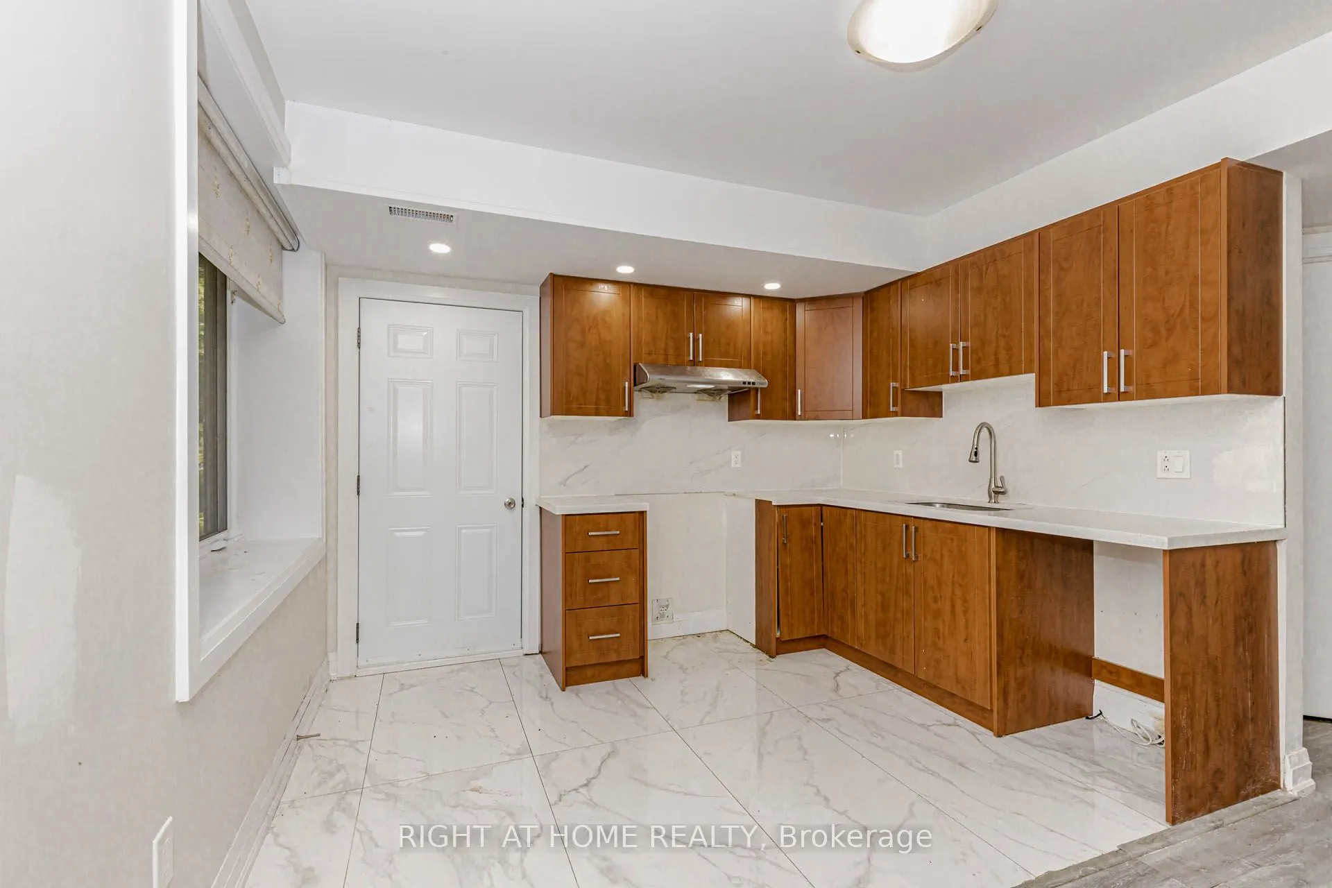 146 Colonel Danforth Trail