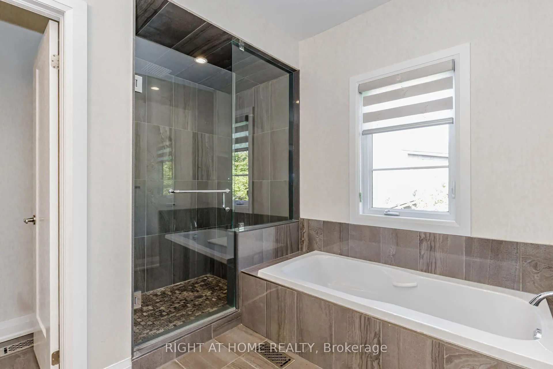146 Colonel Danforth Trail