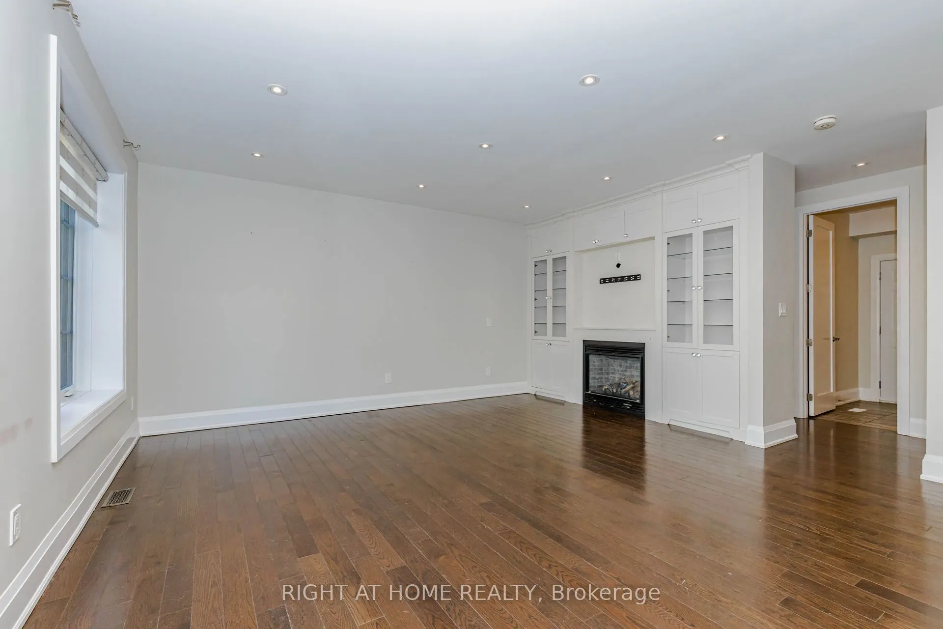 146 Colonel Danforth Trail