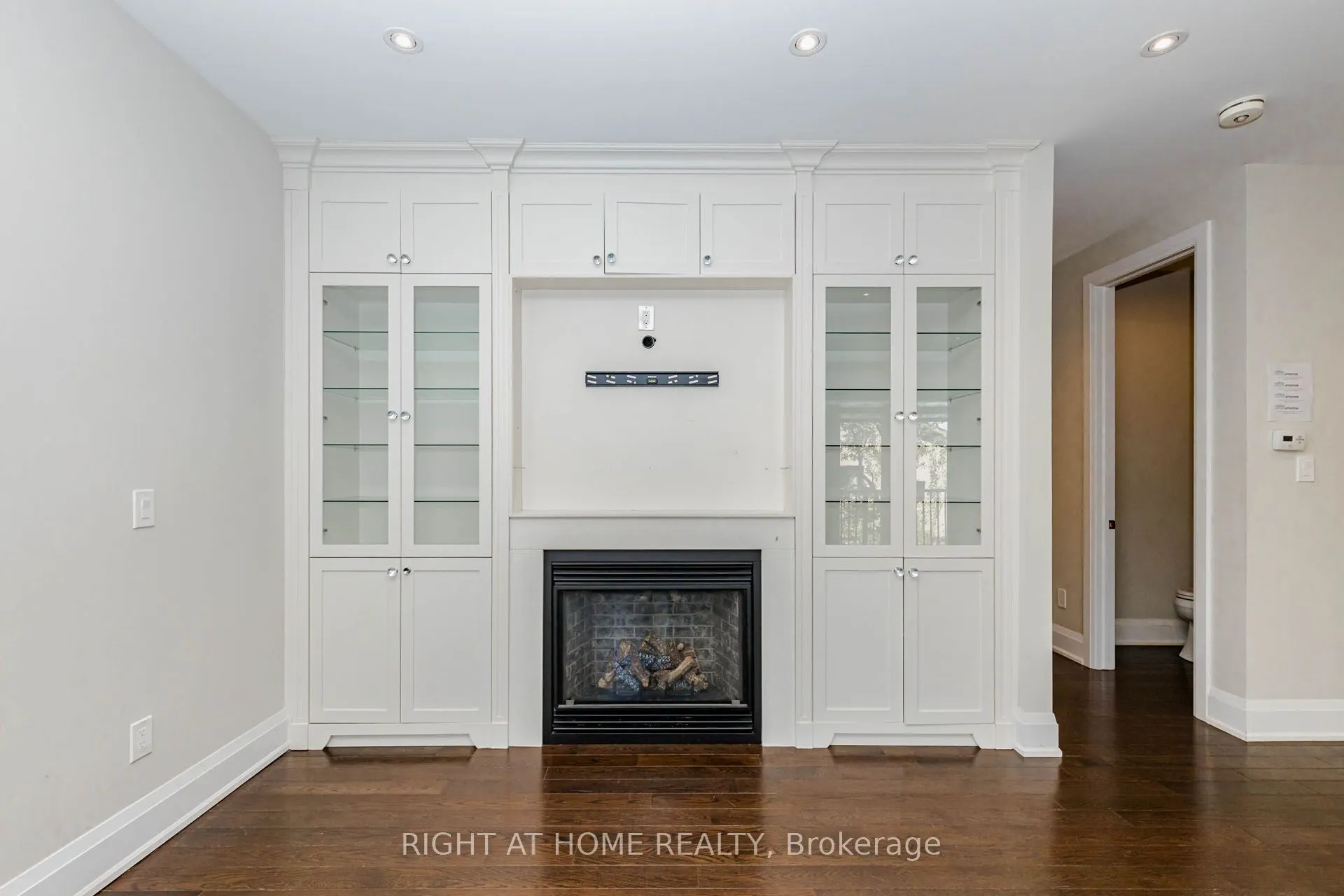 146 Colonel Danforth Trail
