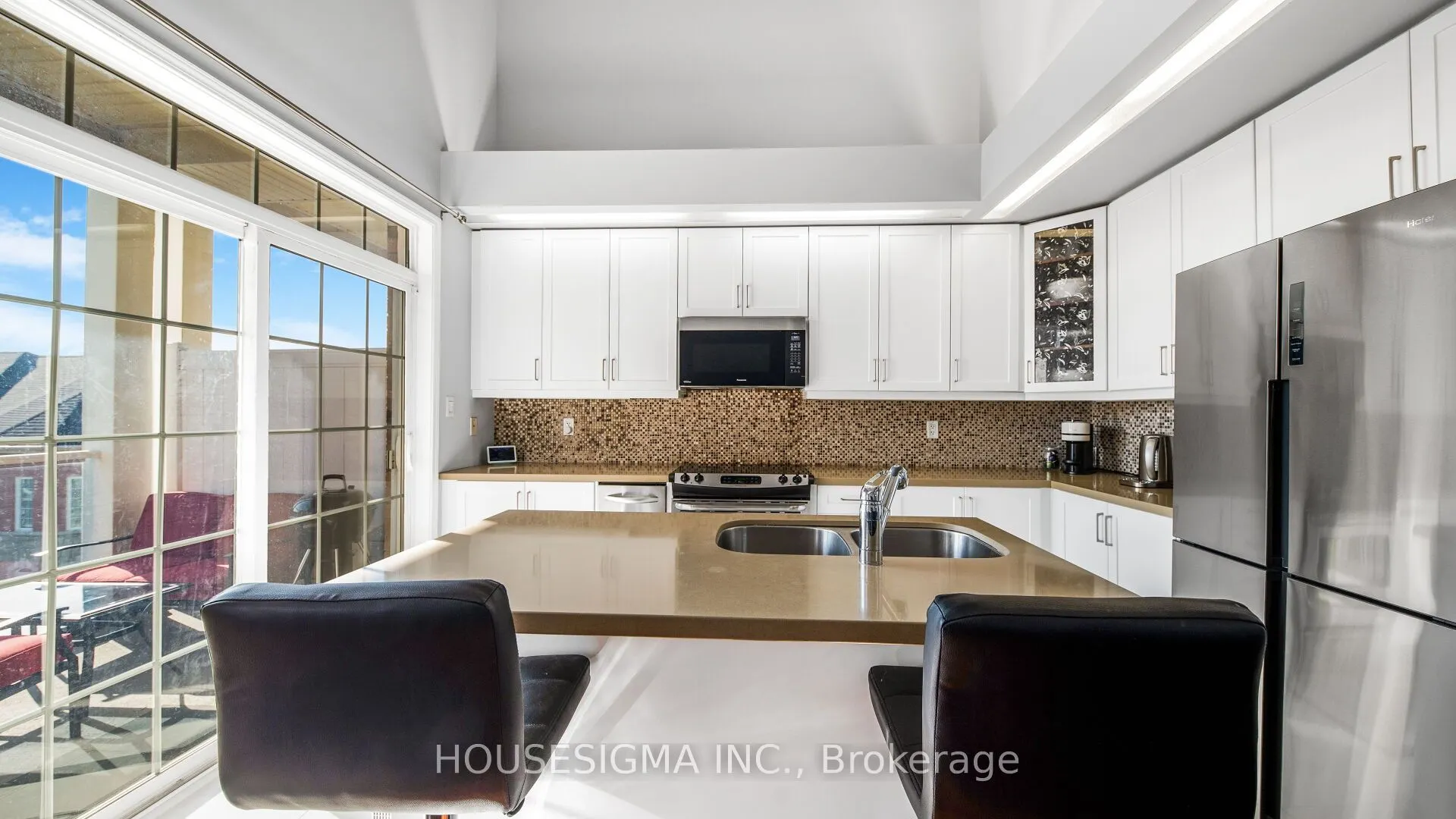 18 Lovegrove Lane #24
