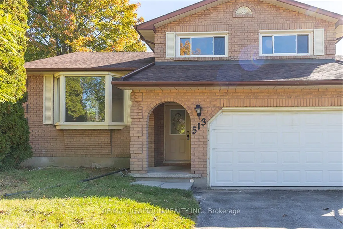 513 Labrador Drive