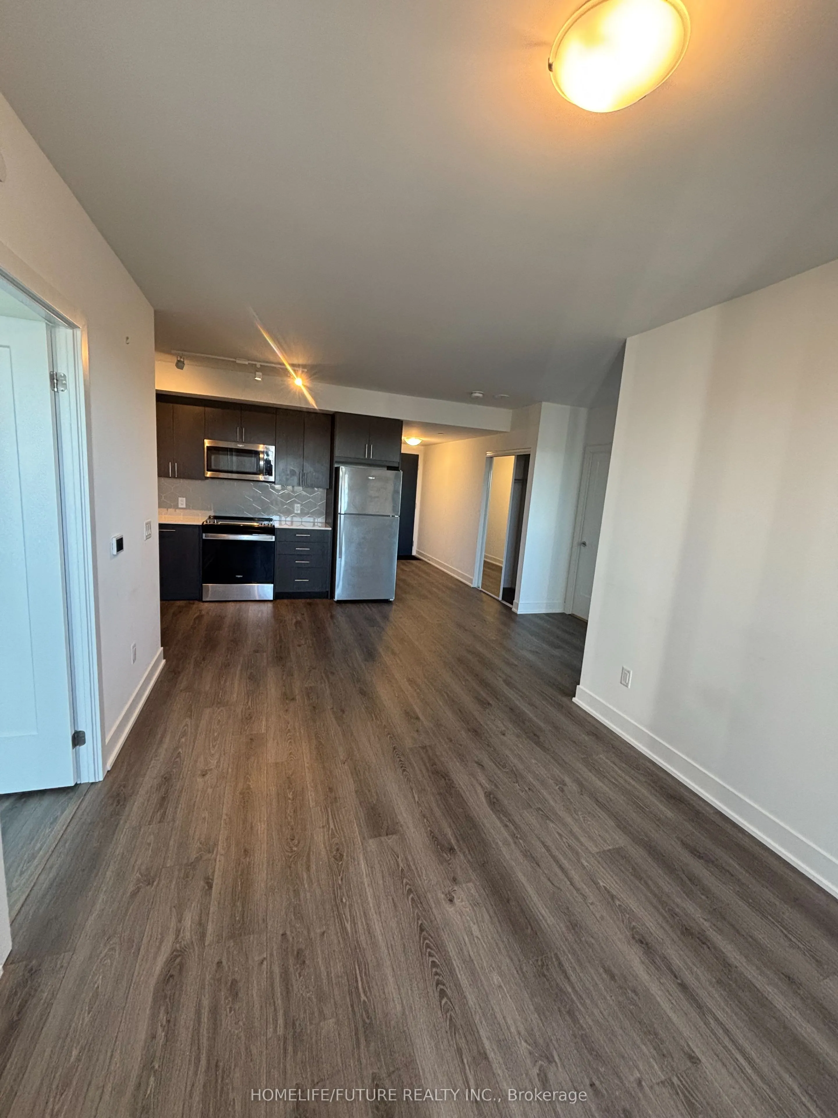 2545 Simcoe Street #1608