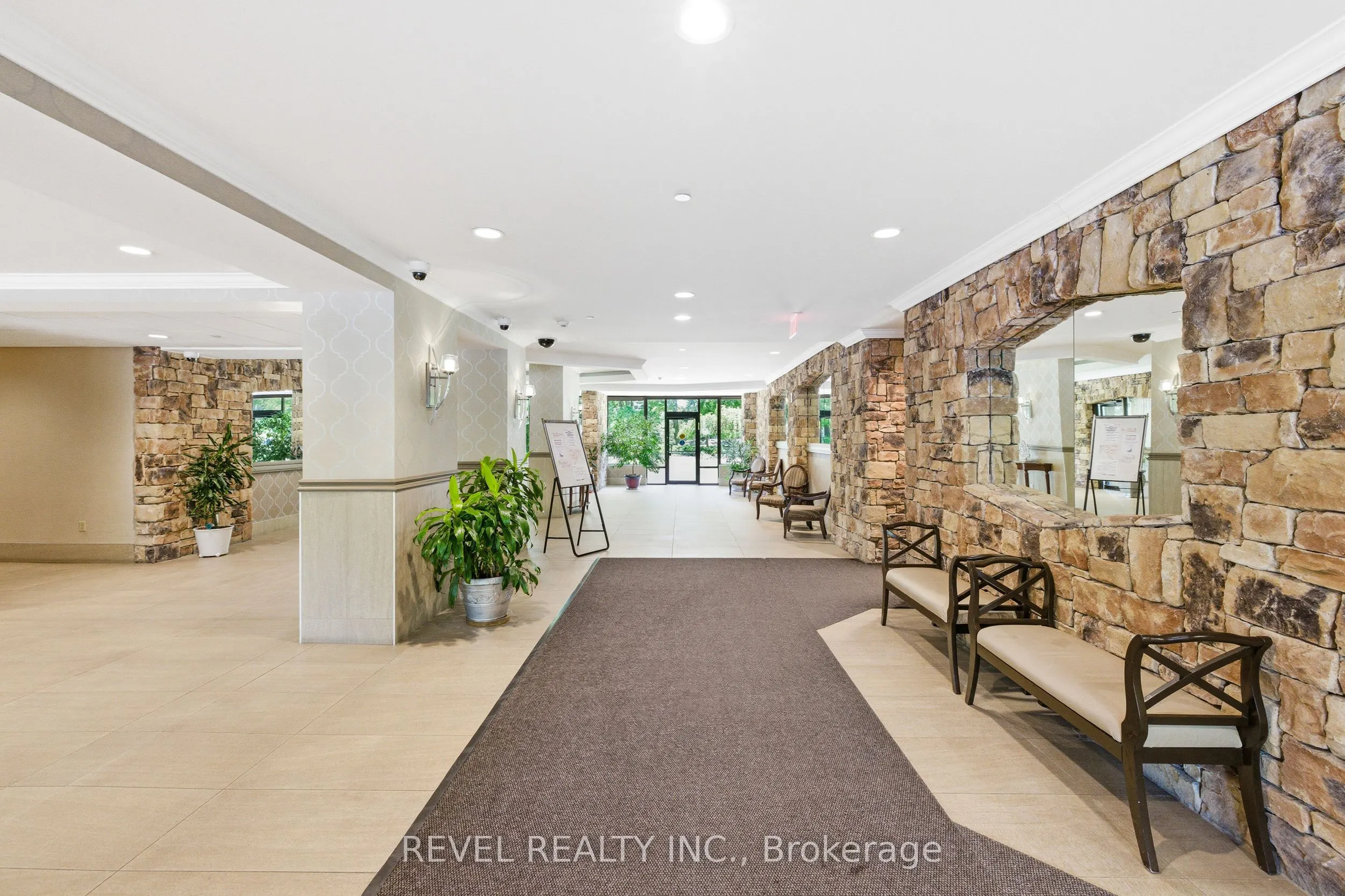 2330 Bridletowne Circle #Ph06