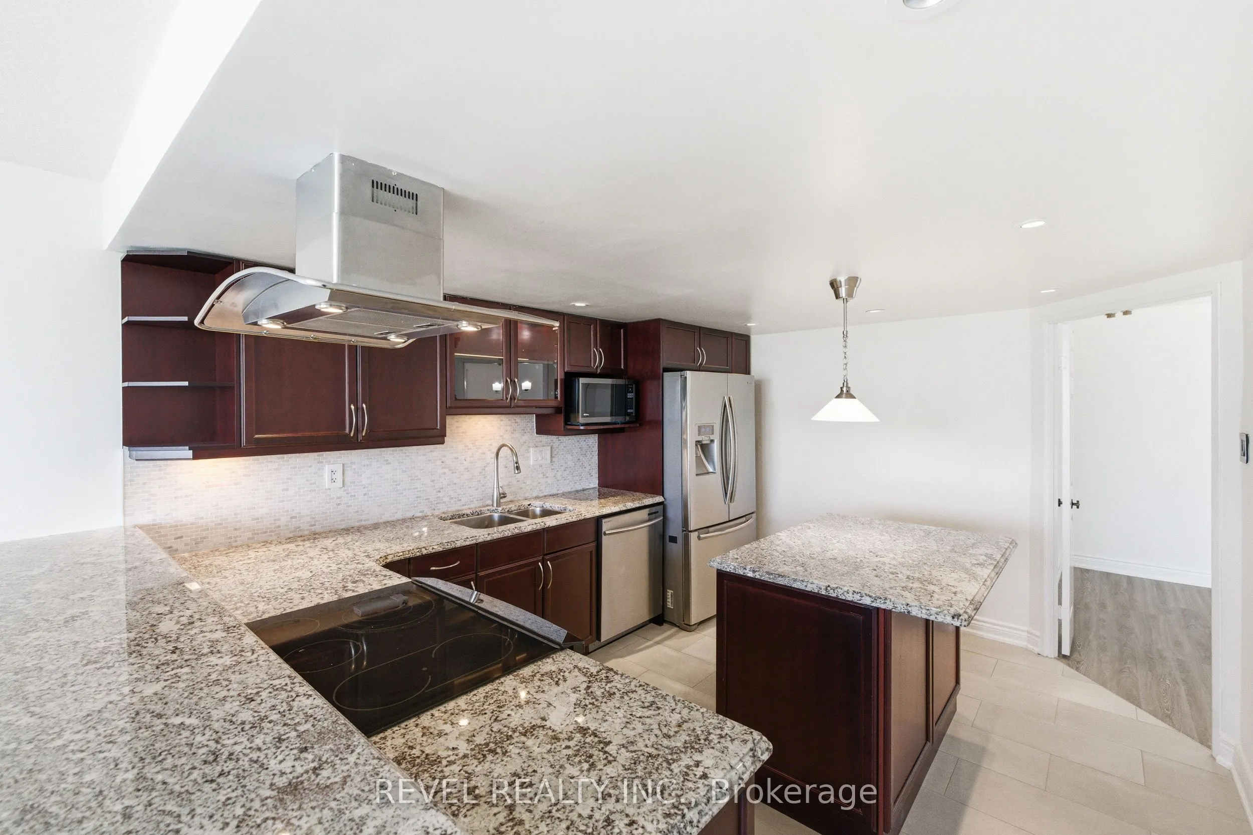 2330 Bridletowne Circle #Ph06
