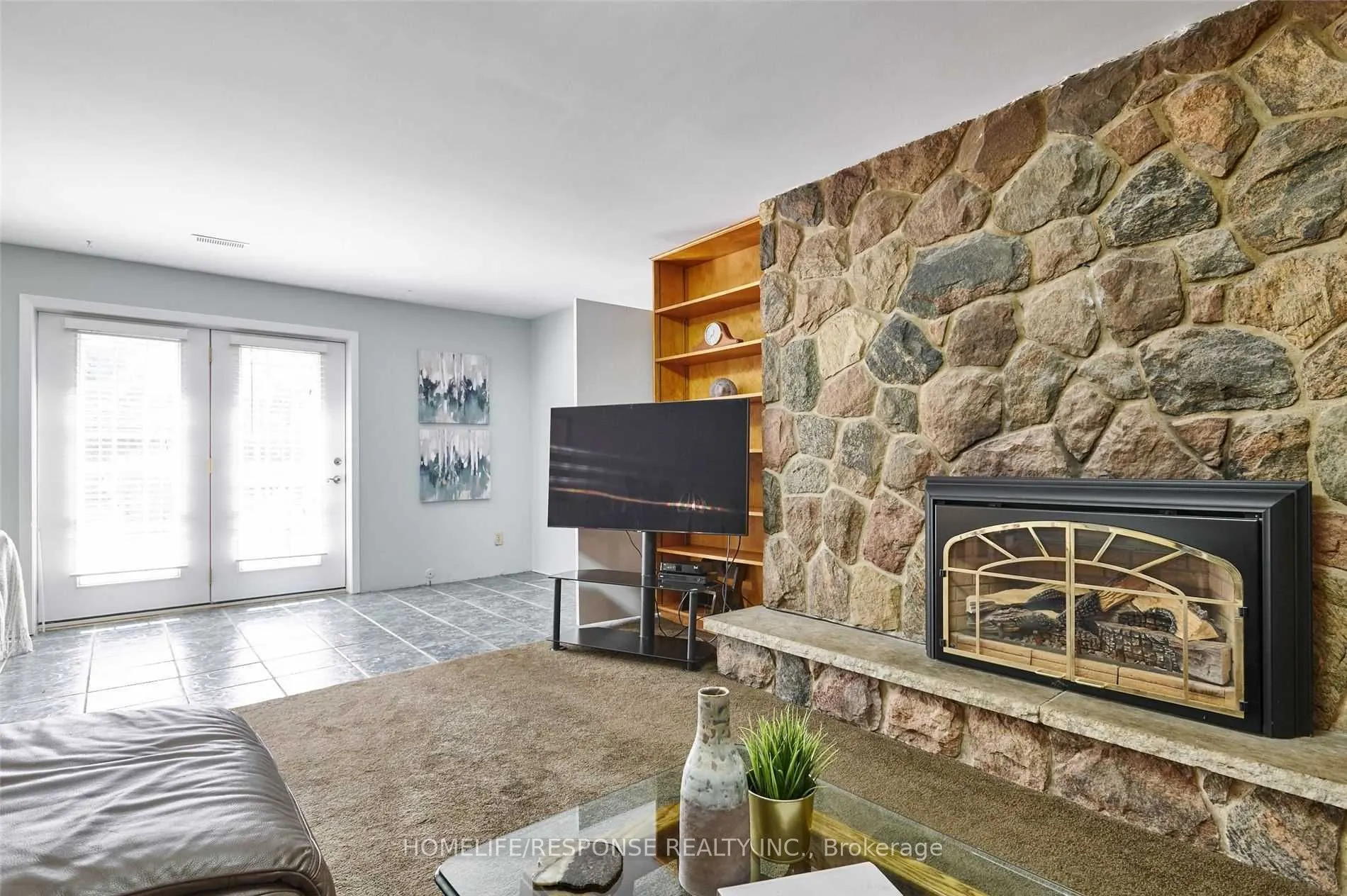 787 SHEPPARD Avenue