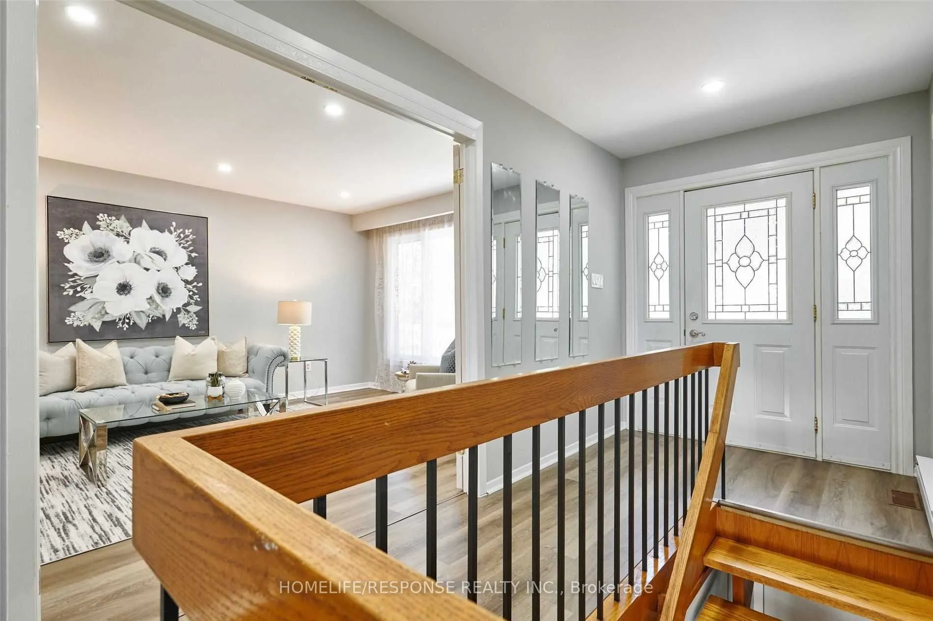 787 SHEPPARD Avenue