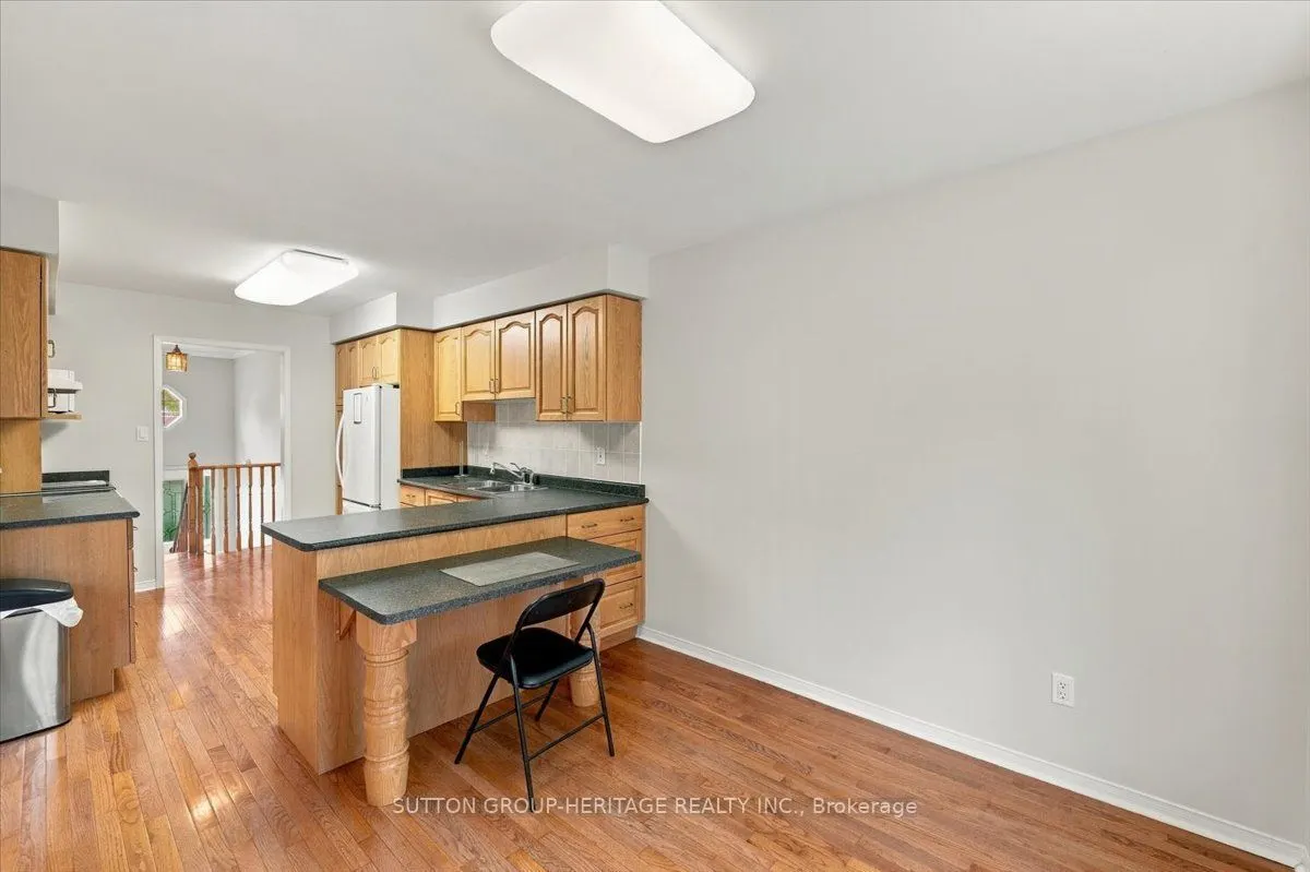 122 Perryview Drive