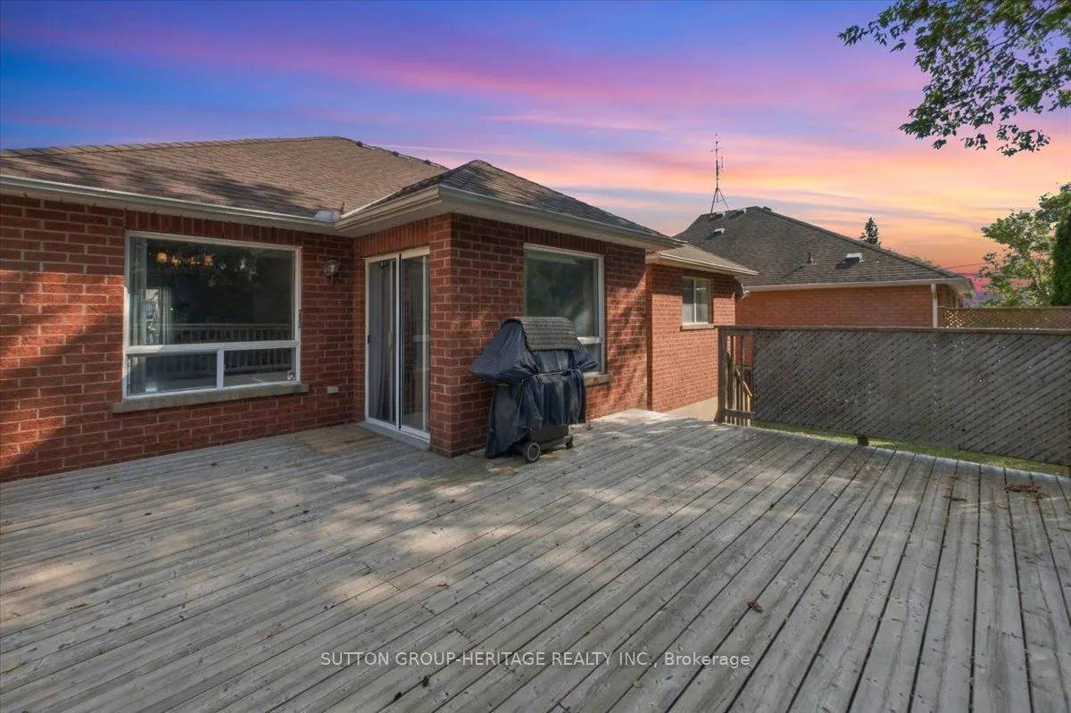 122 Perryview Drive