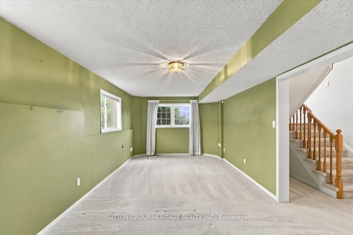 122 Perryview Drive