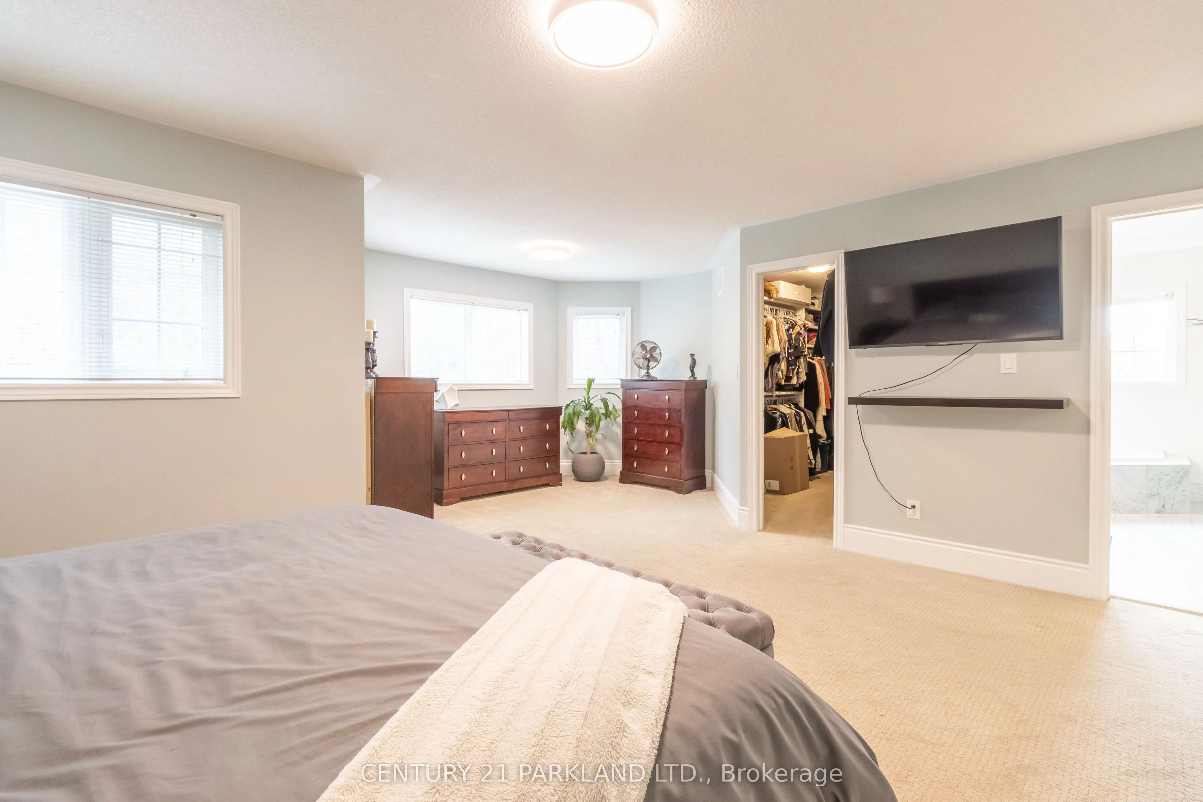 18 Napier Court