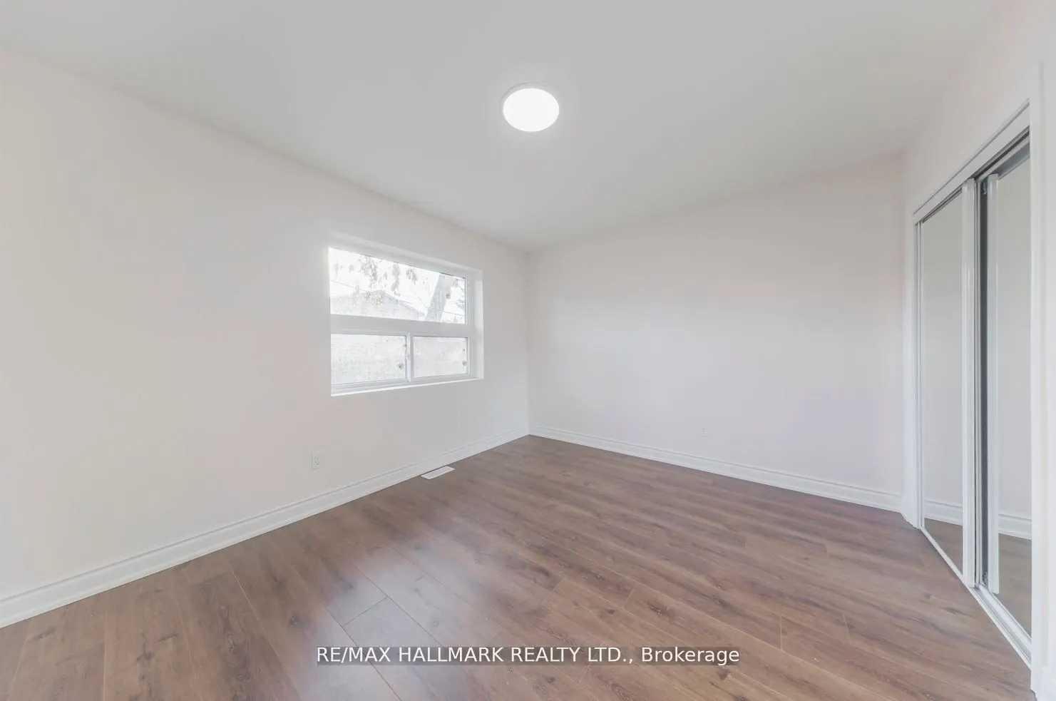 39 Stansbury Crescent #Upper