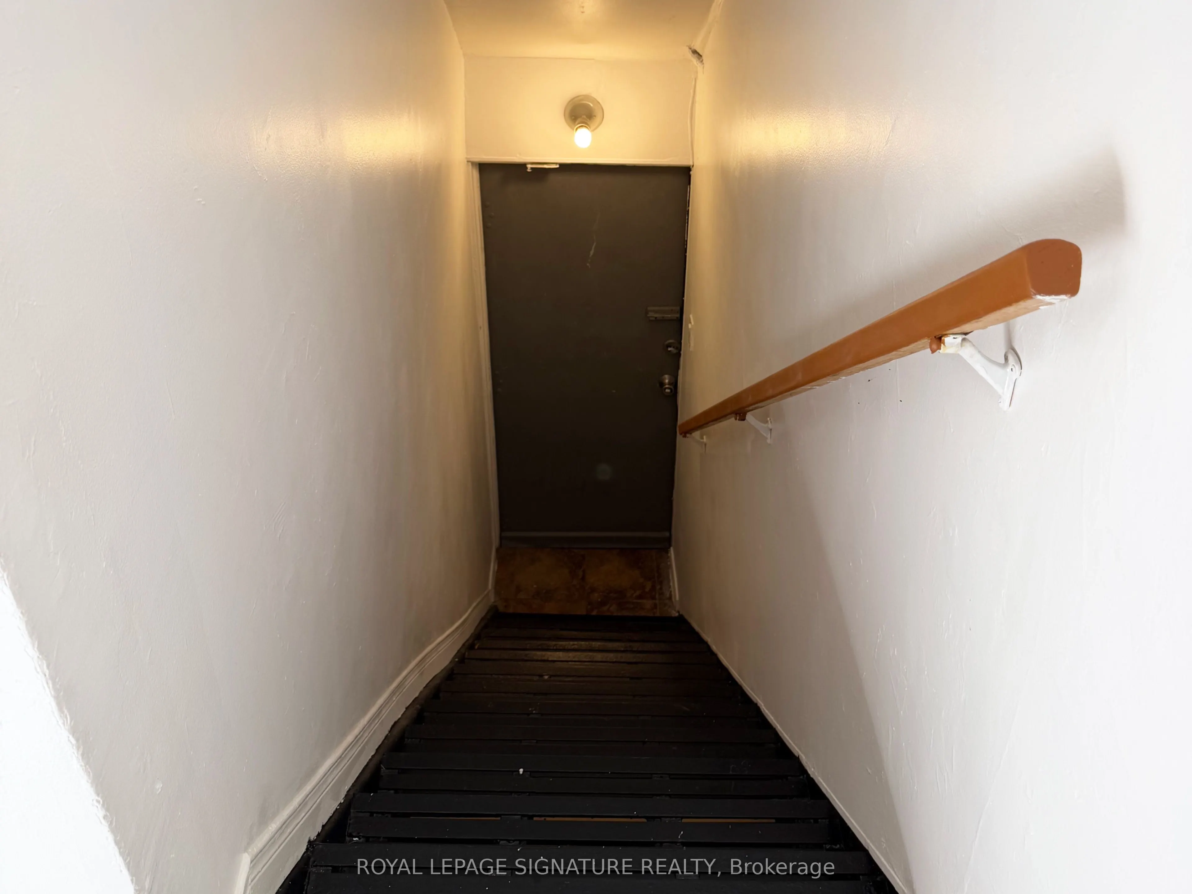 455 B Danforth Avenue #2nd Flr