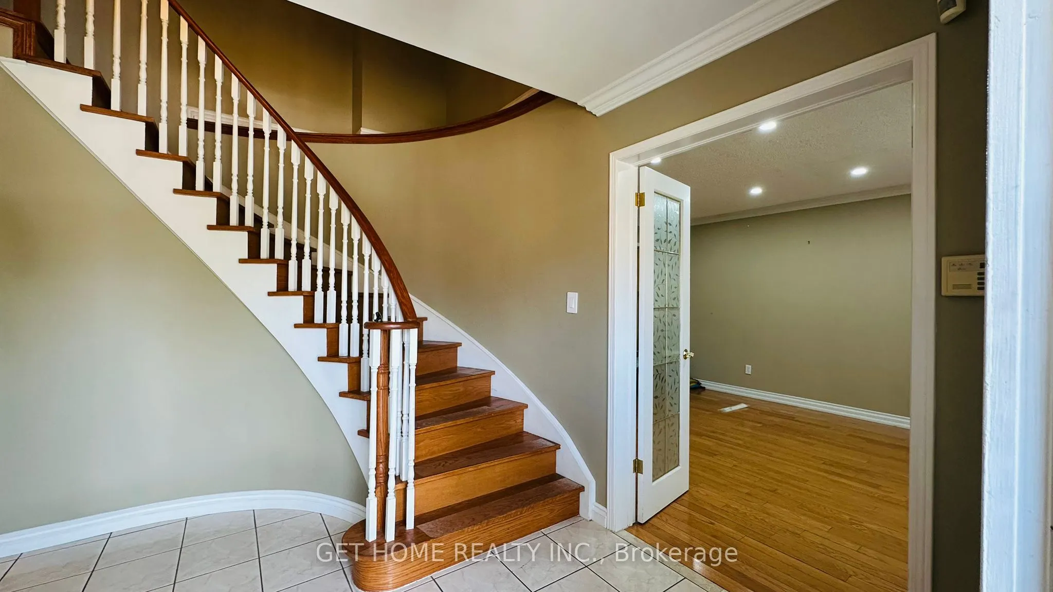 67 Eldridge Place #Main