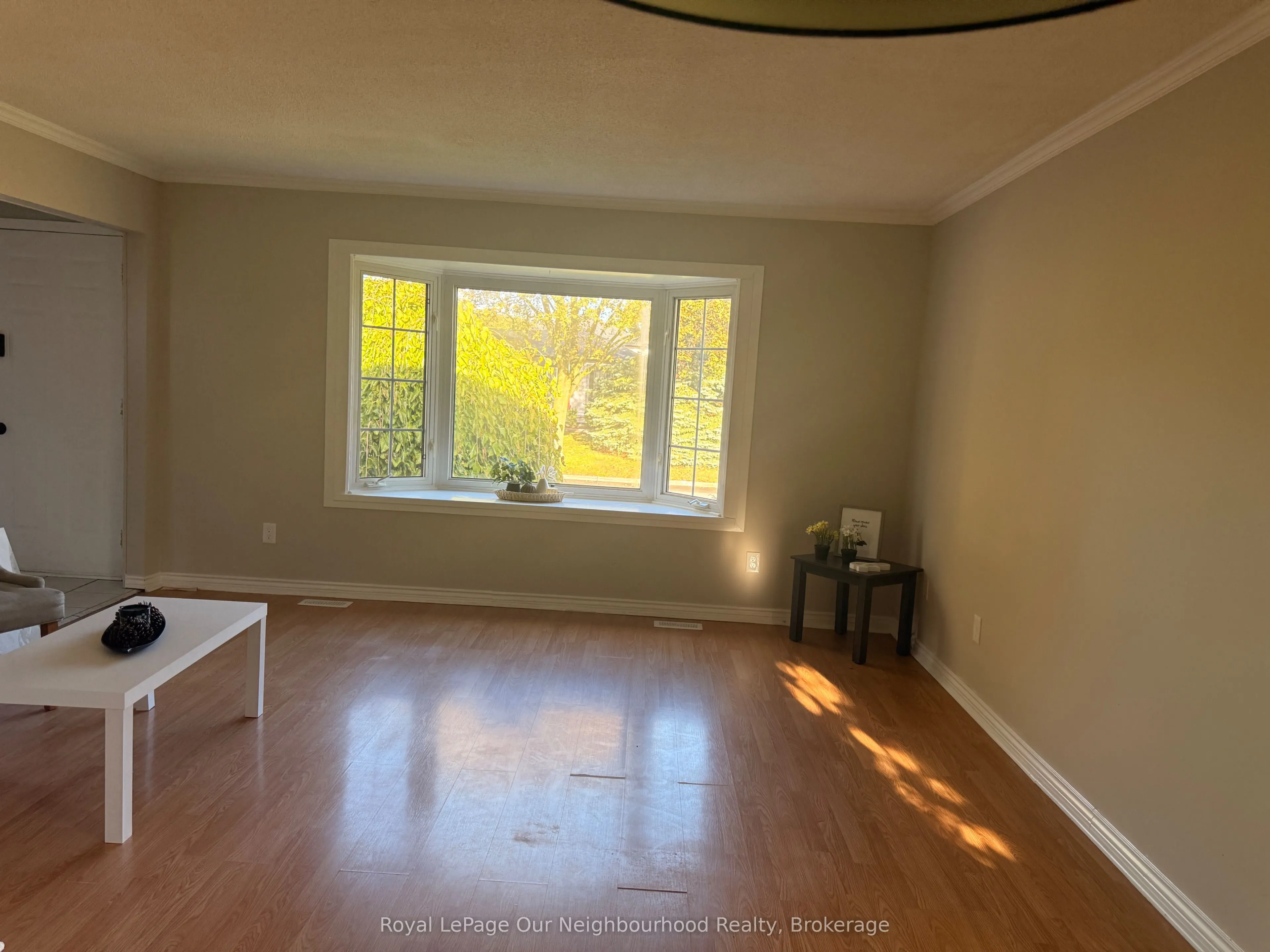 74 Centrefield Drive