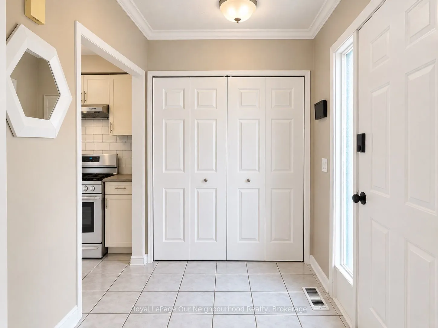 74 Centrefield Drive