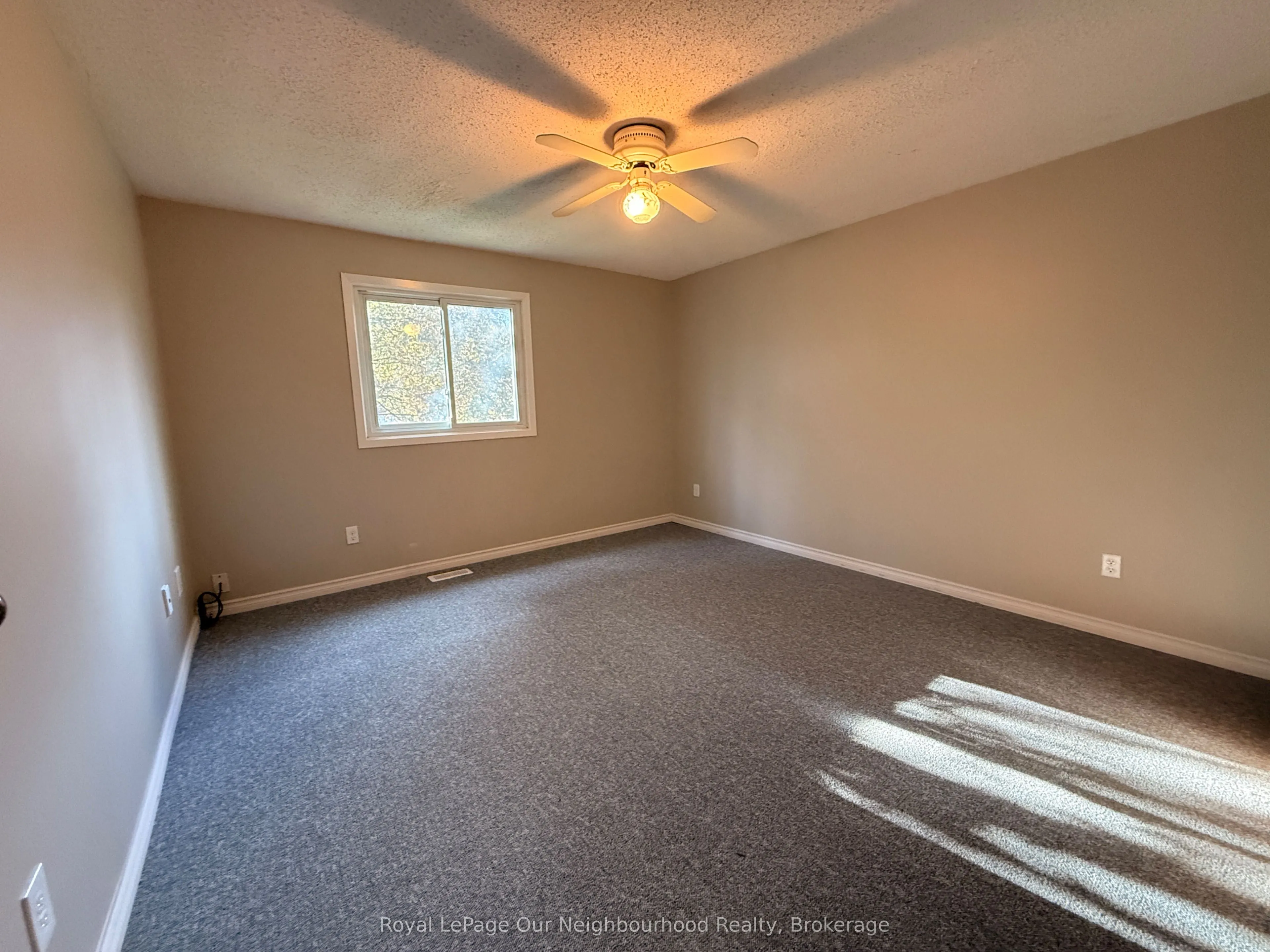 74 Centrefield Drive
