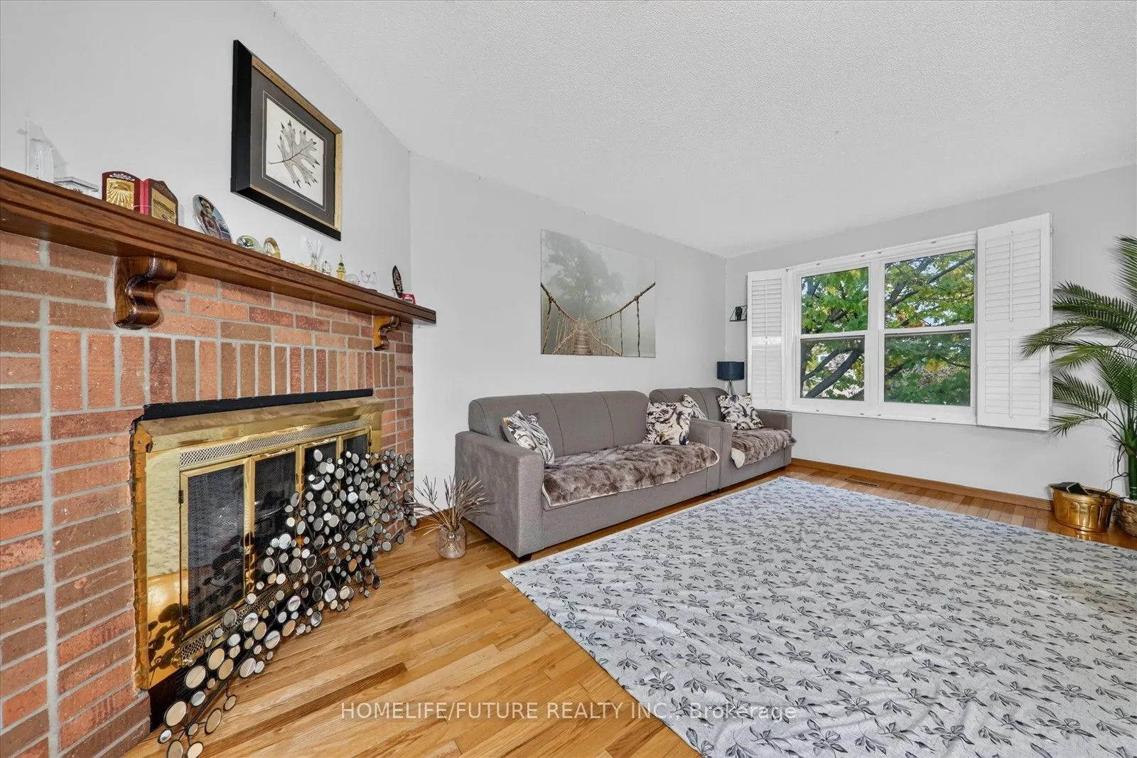 1669 Beaton Way #Main & 2nd