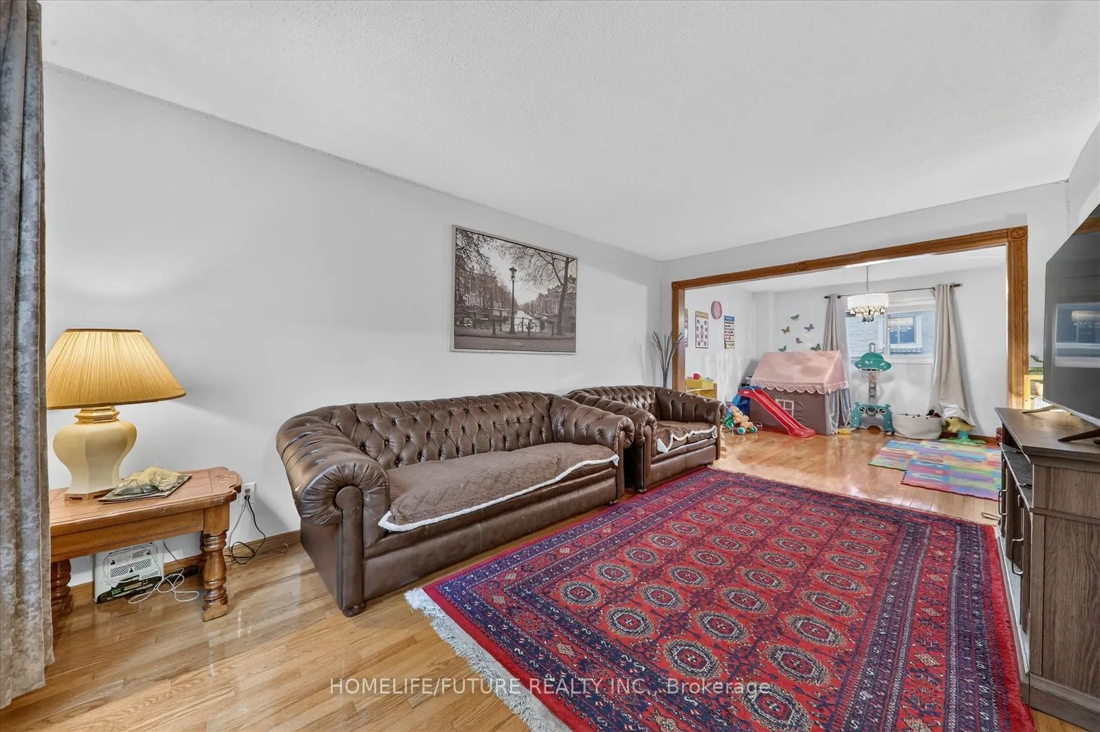 1669 Beaton Way #Main & 2nd