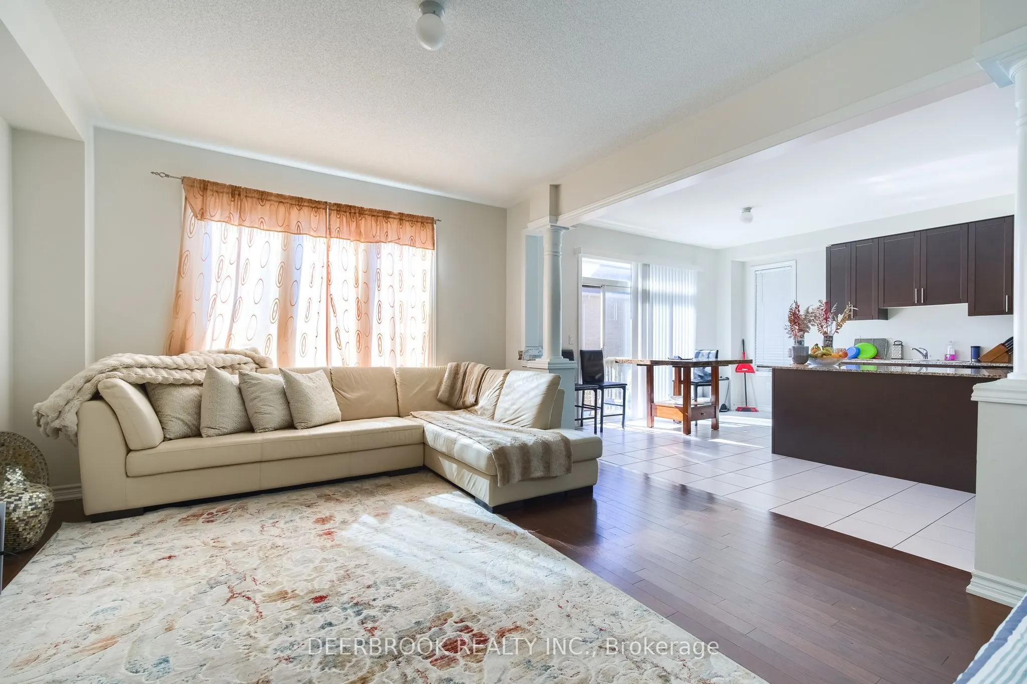 1945 Douglas Langtree Drive