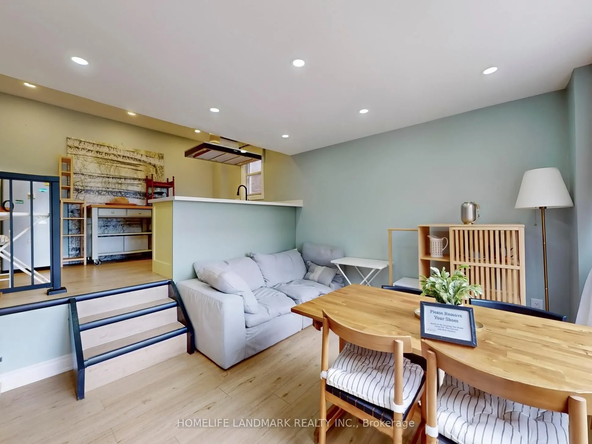 24 Kewbeach Avenue #First Floor & Basement