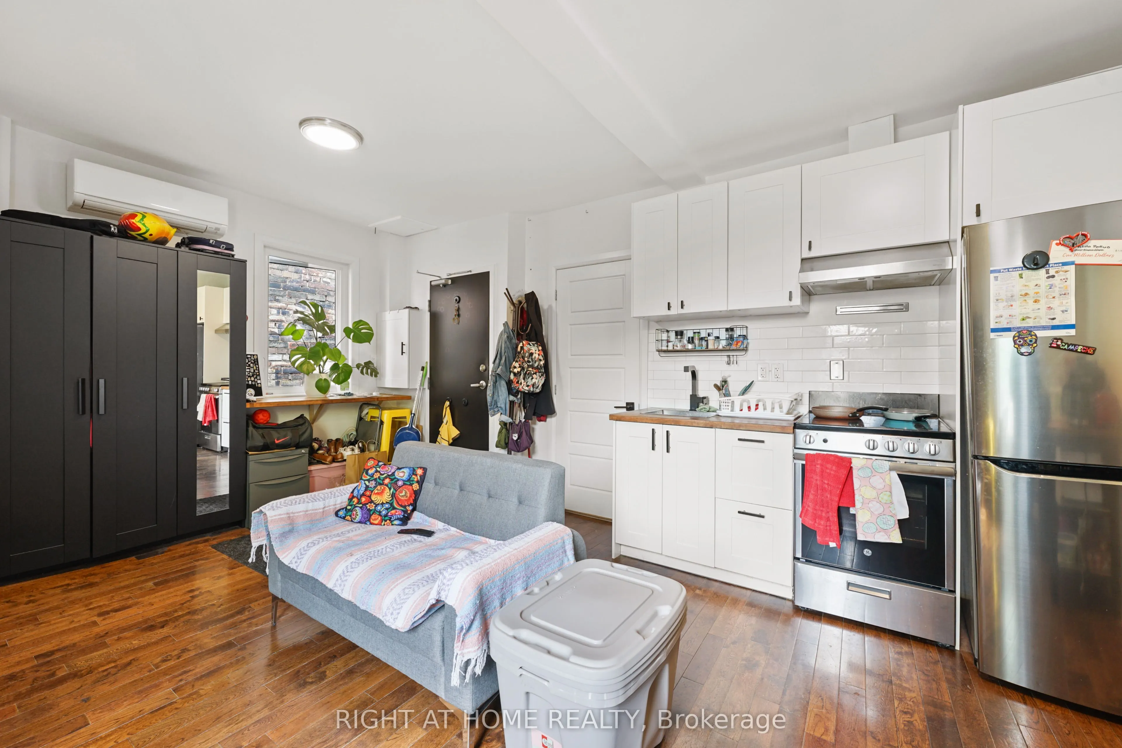 2207 Queen Street E #2