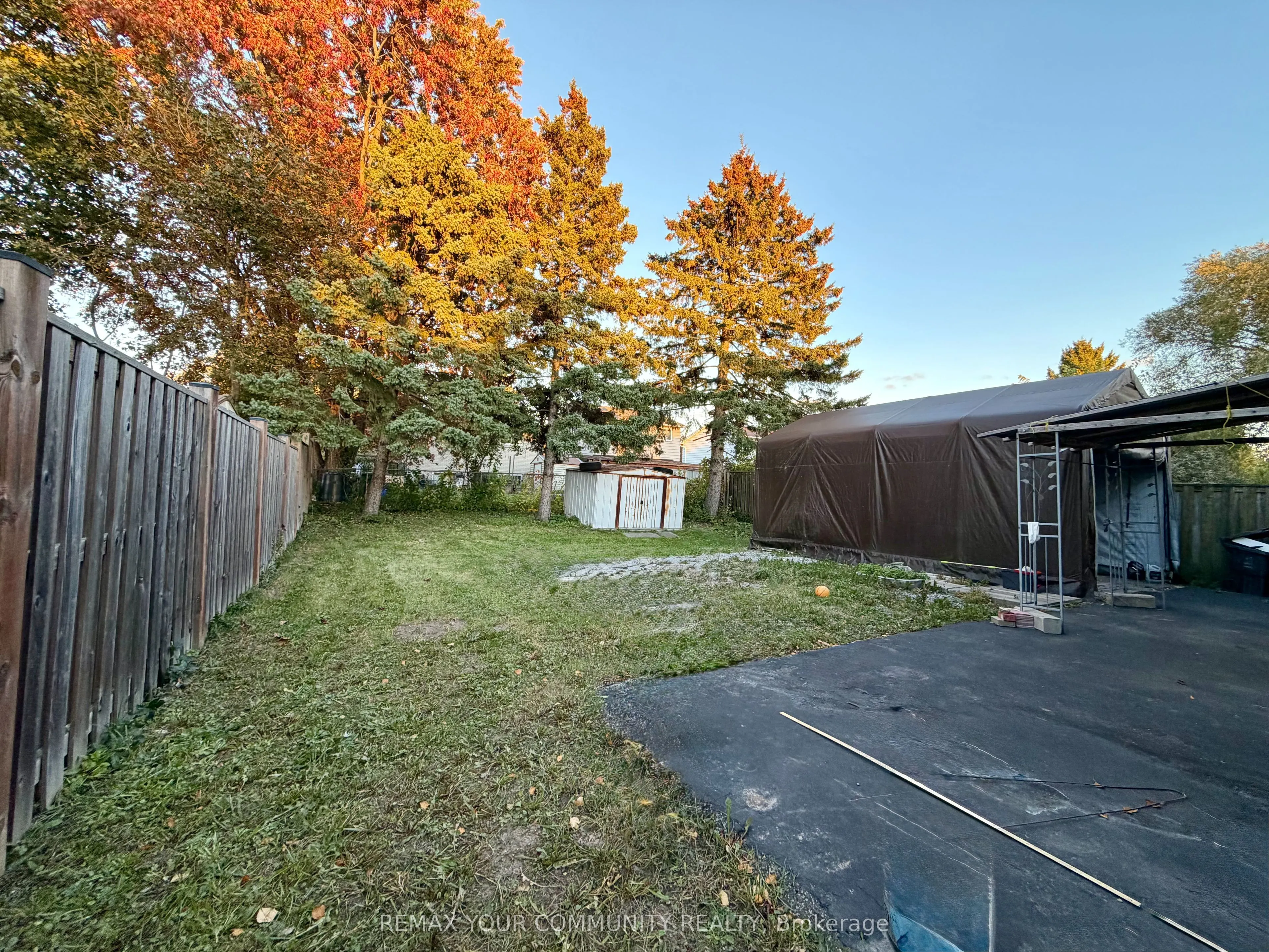 15 Hutcherson Square