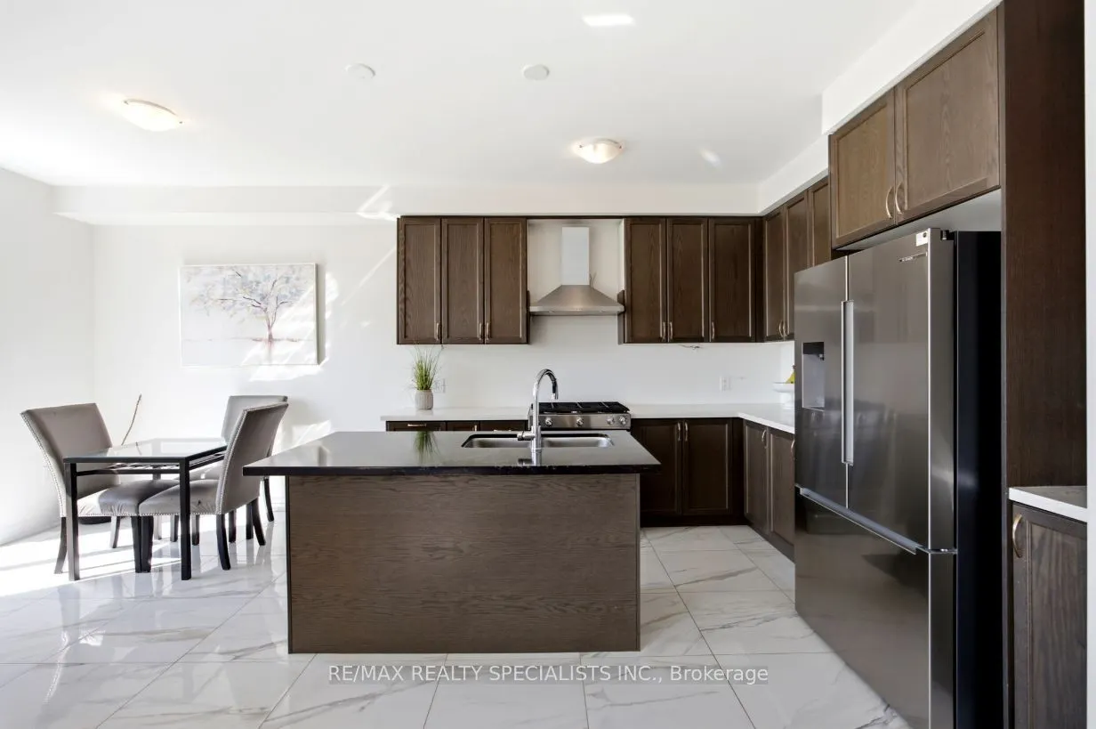 27 Salmon Crescent
