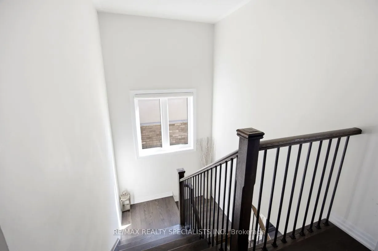 27 Salmon Crescent