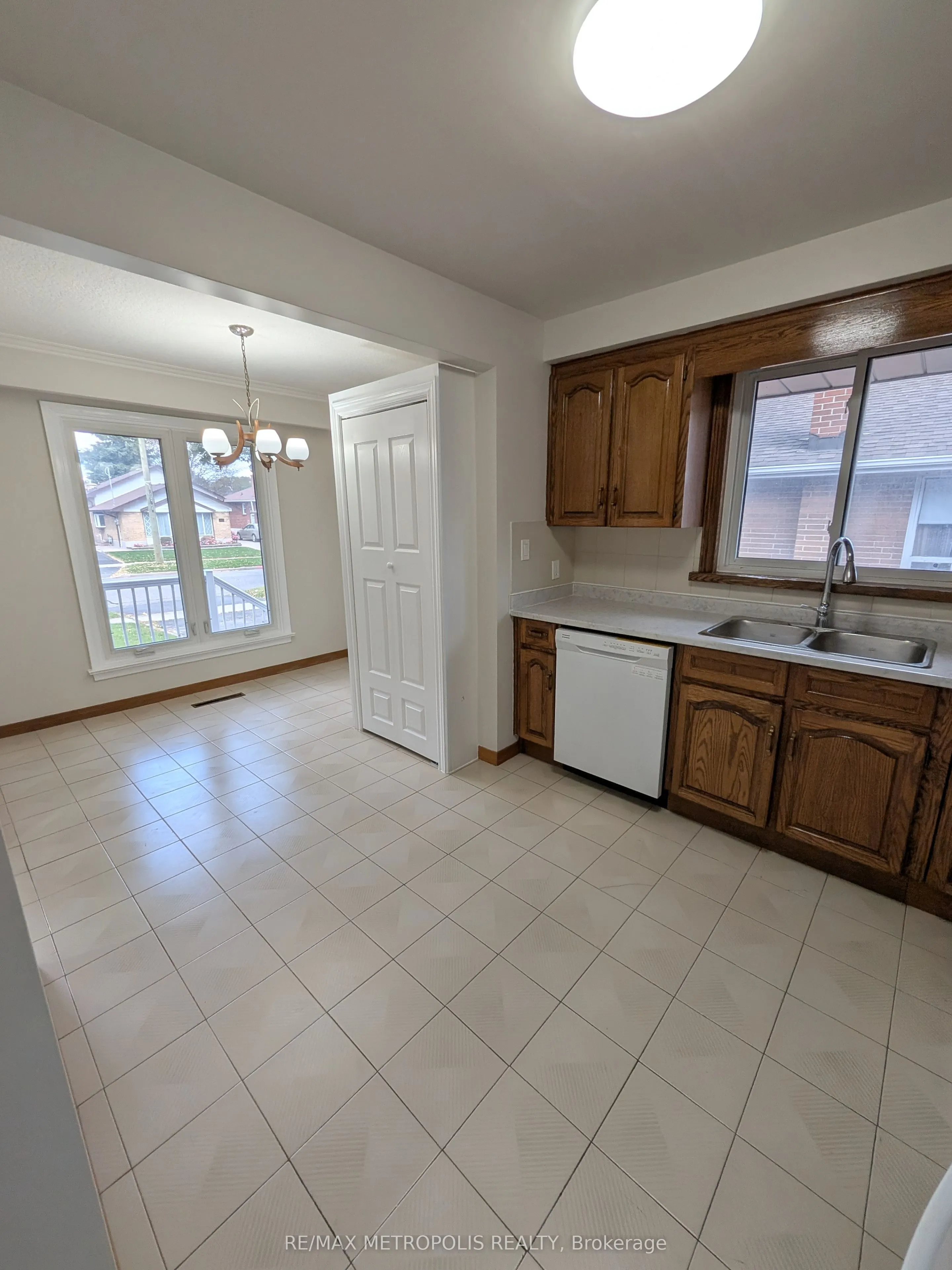 43 Lewiston Road #Main