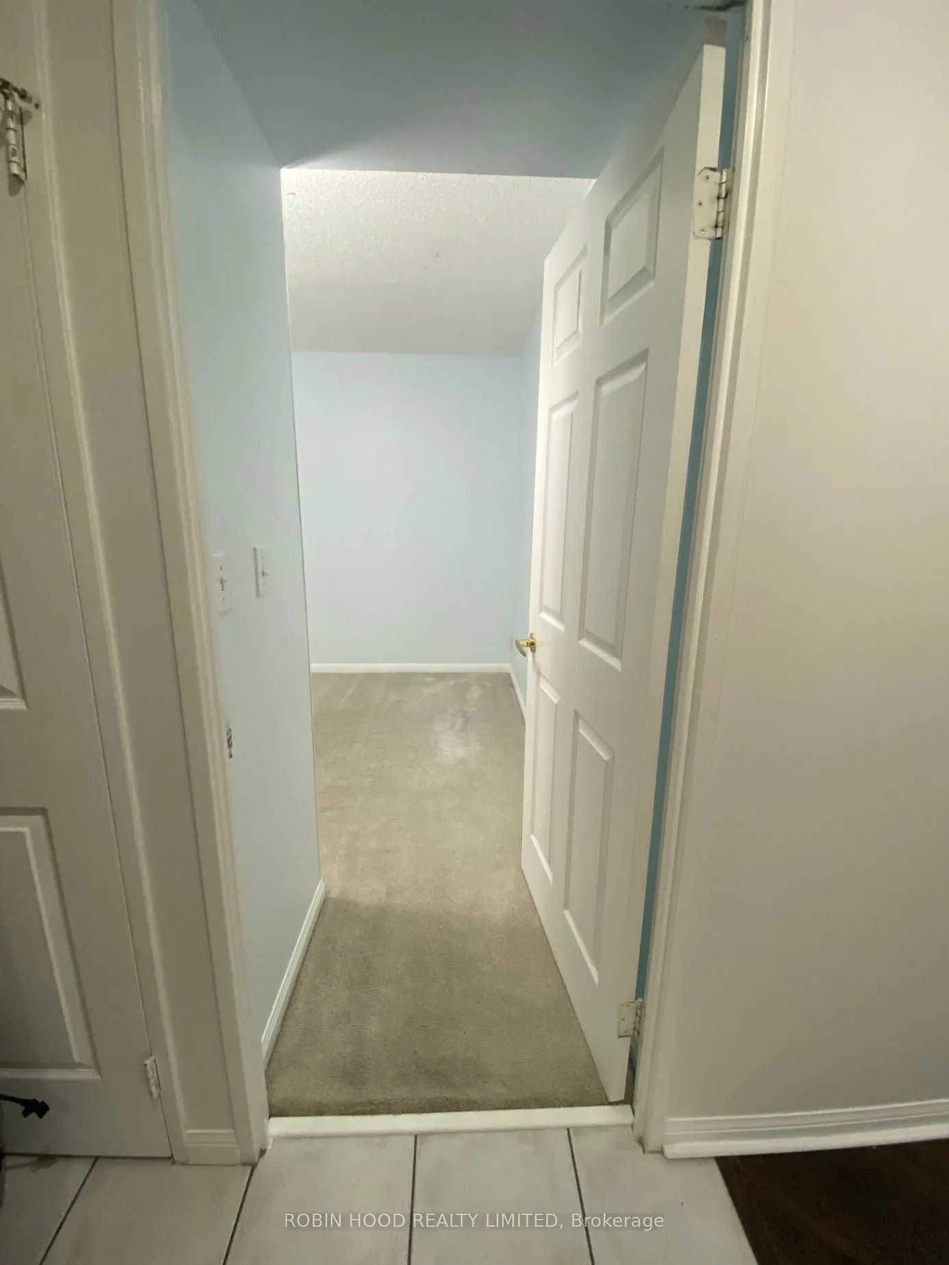 11 Lee Centre Drive #1805
