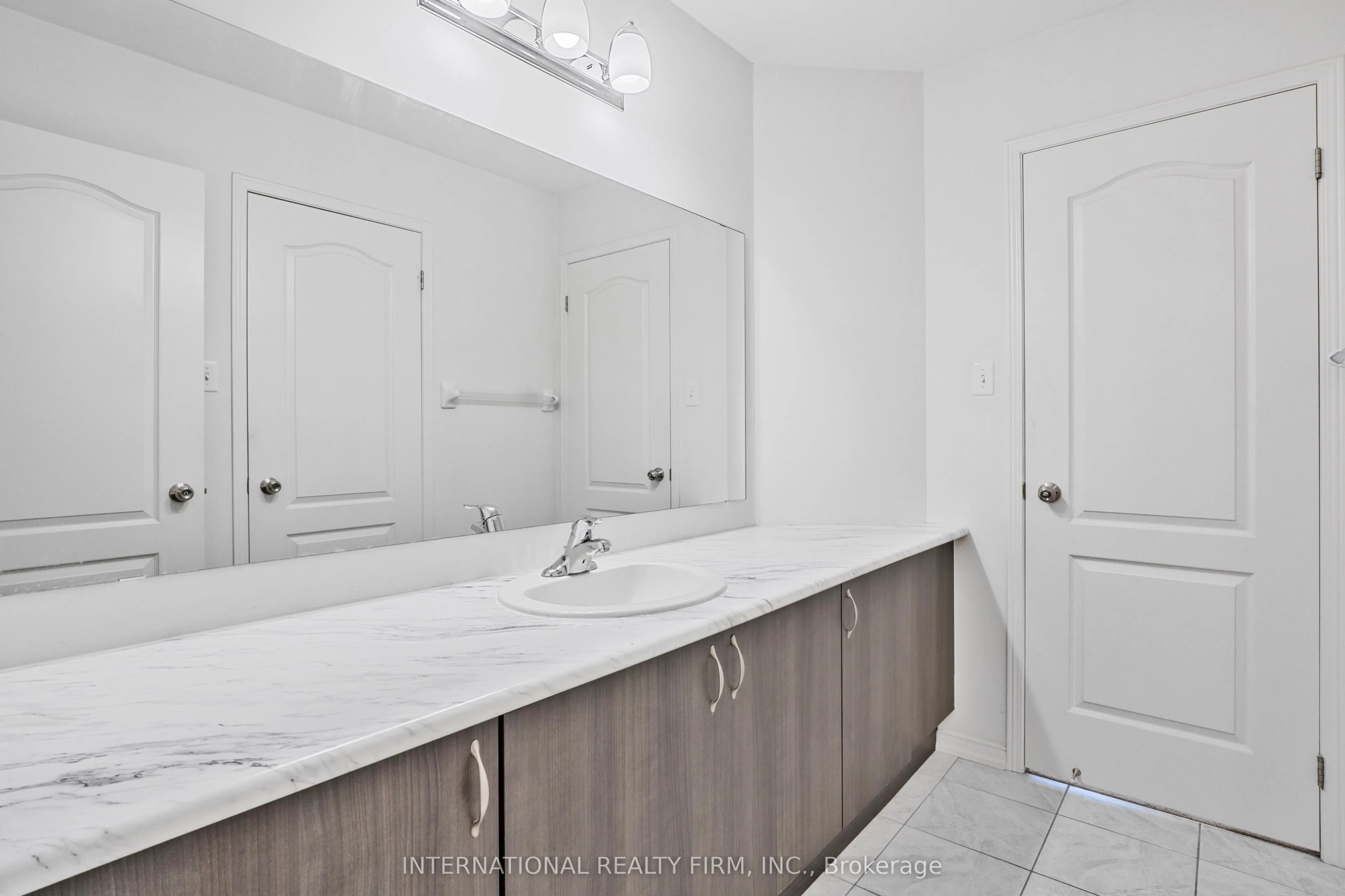 2537 Snow Knight Drive