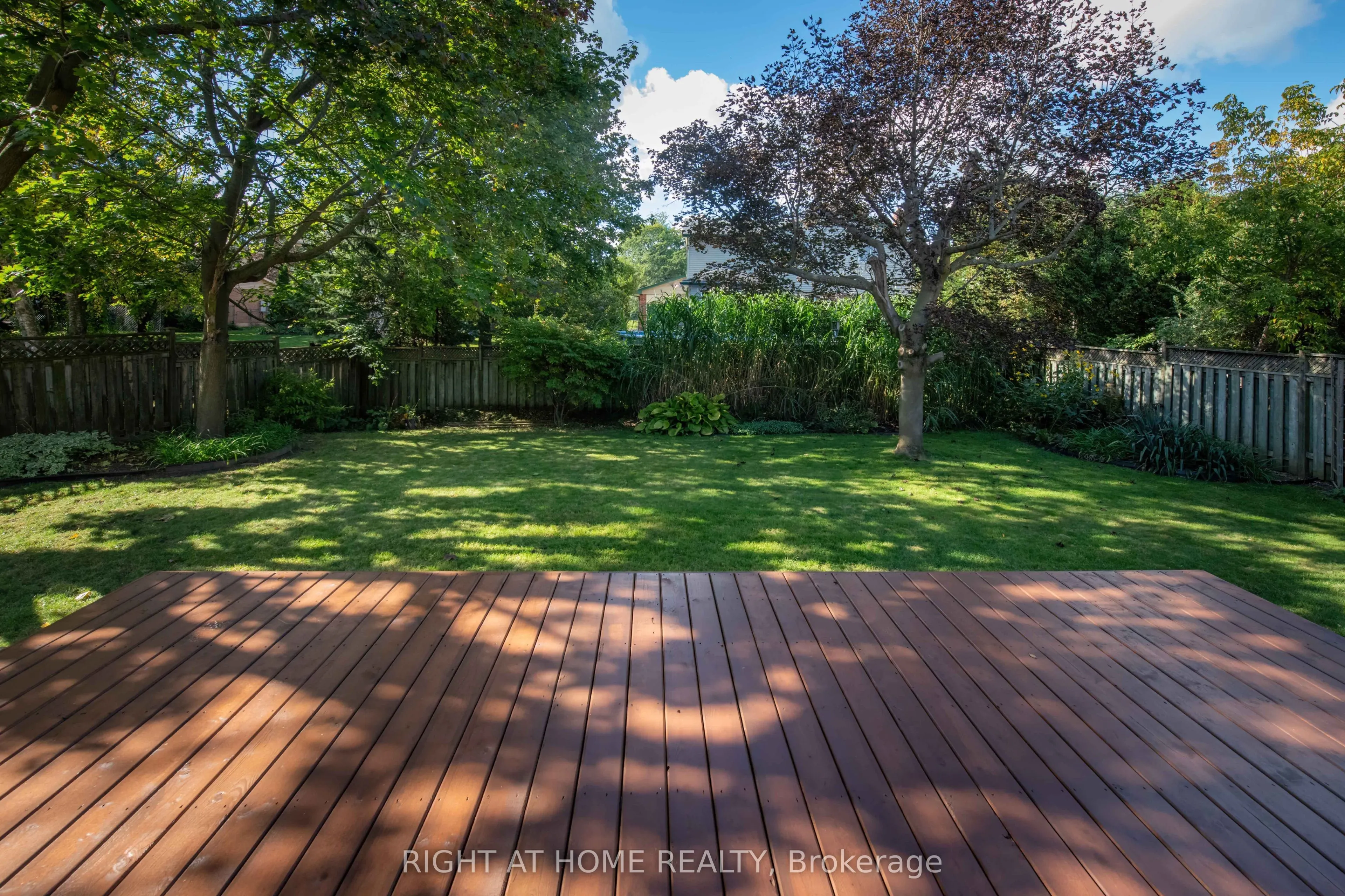 83 Anstead Crescent
