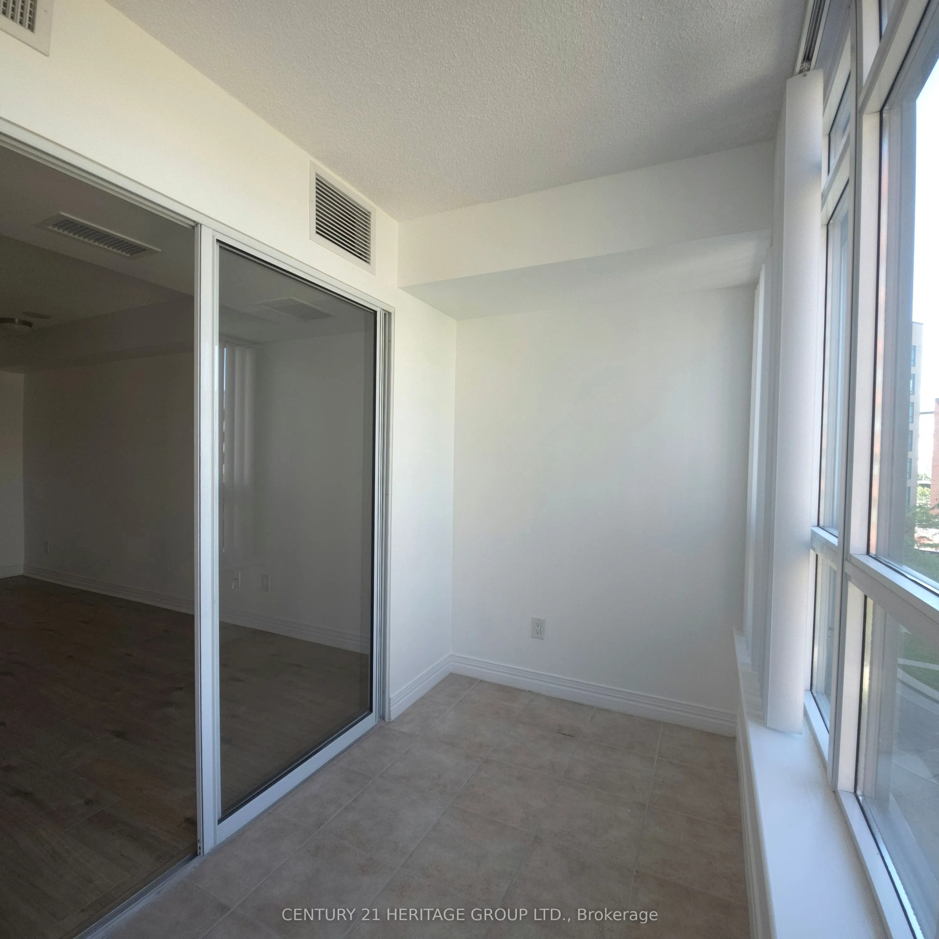 90 Scottfield Drive #319